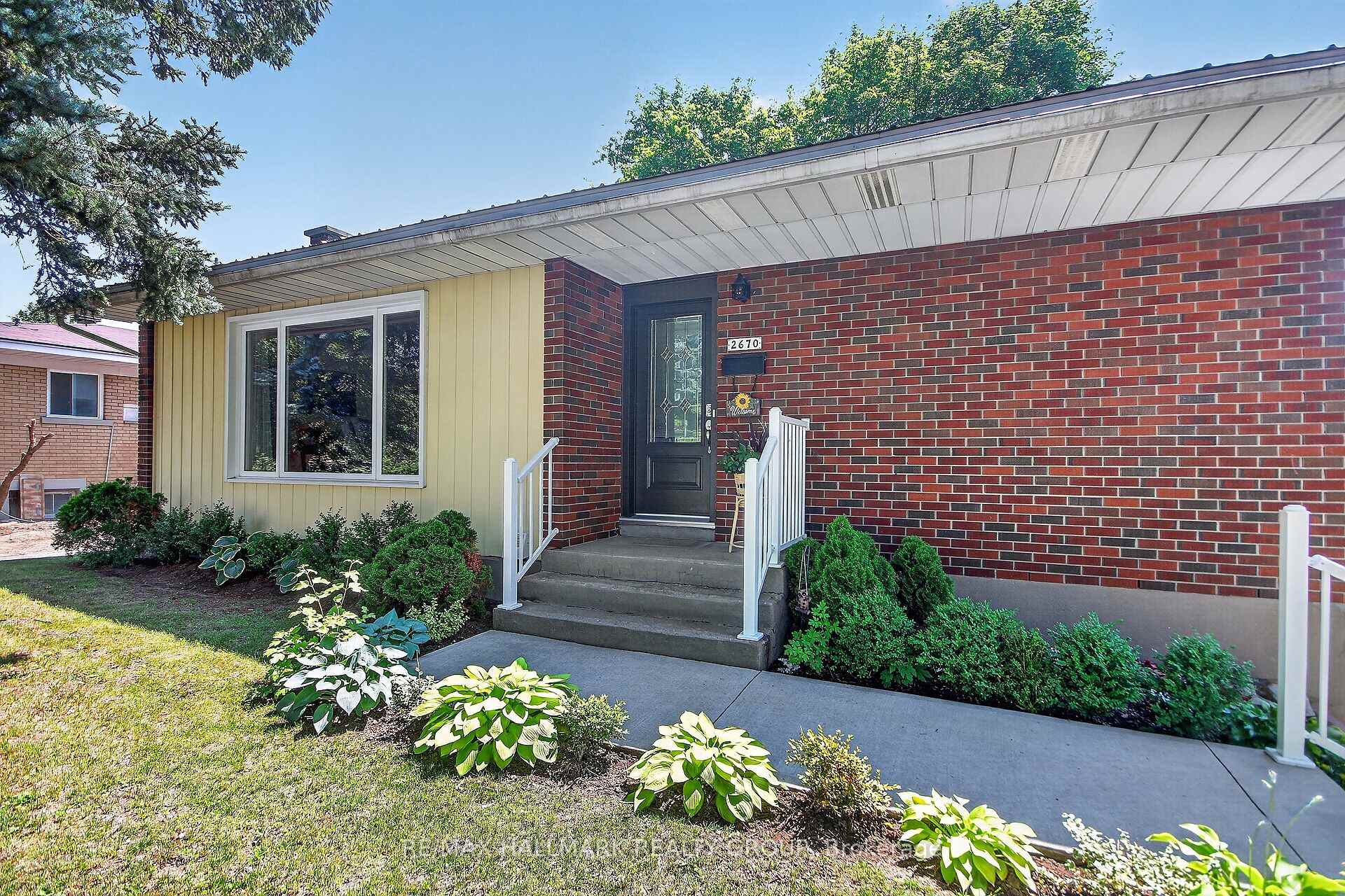 Photo 4 of 2670 Iris Street, Ottawa, Queensway Terrace South/Ridgeview — HOMEH