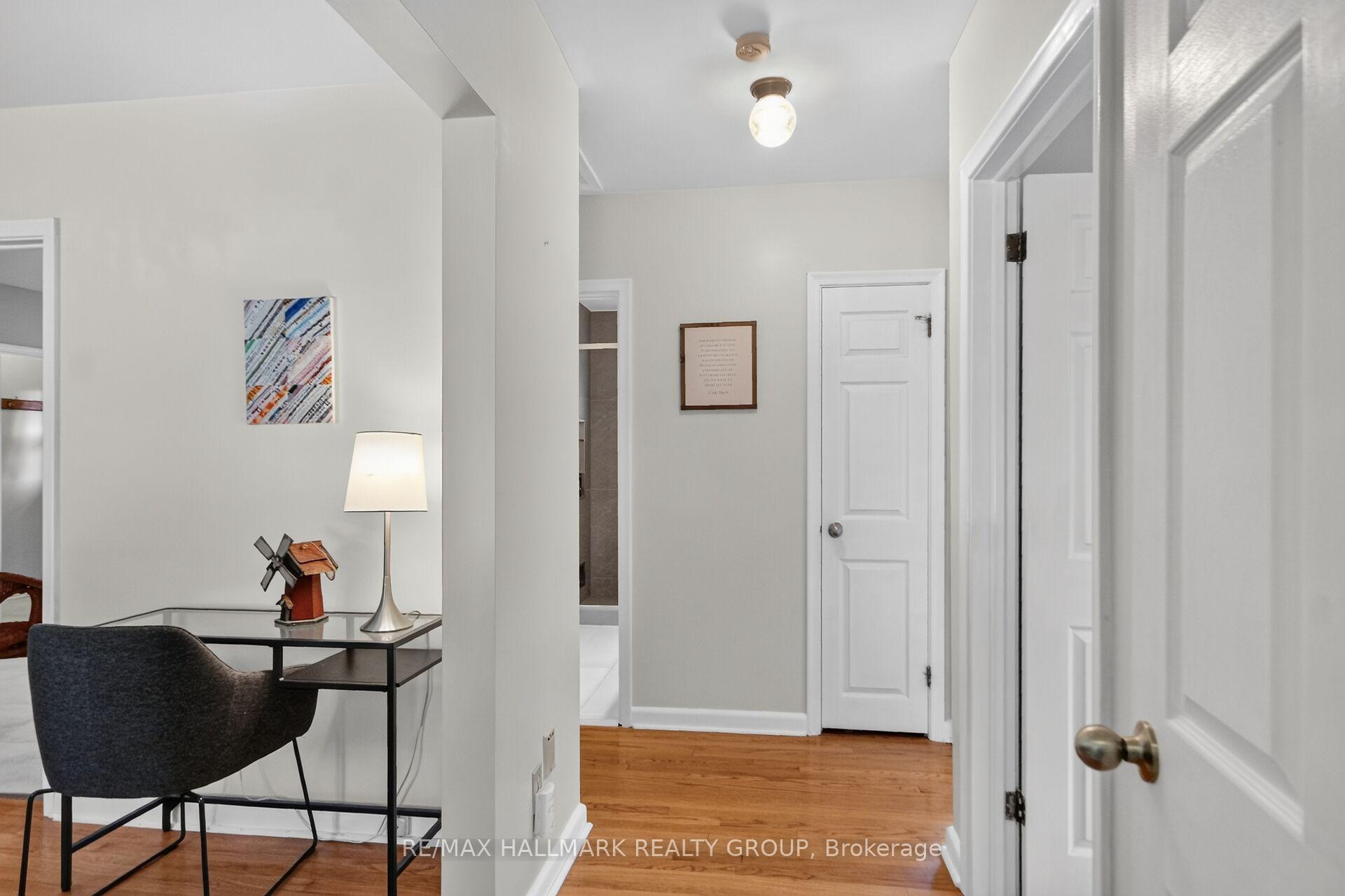 Photo 6 of 2670 Iris Street, Ottawa, Queensway Terrace South/Ridgeview — HOMEH