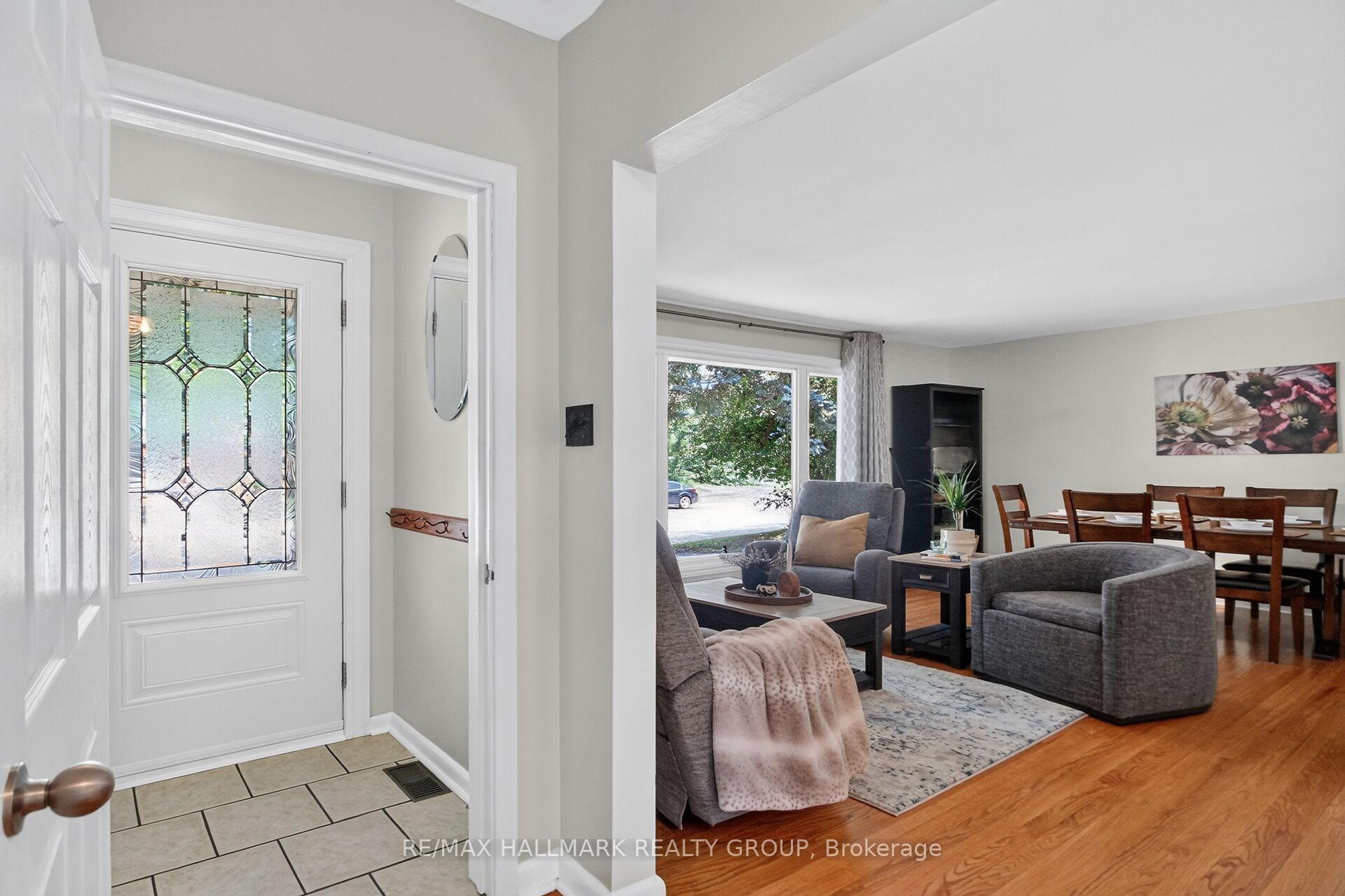 Photo 7 of 2670 Iris Street, Ottawa, Queensway Terrace South/Ridgeview — HOMEH