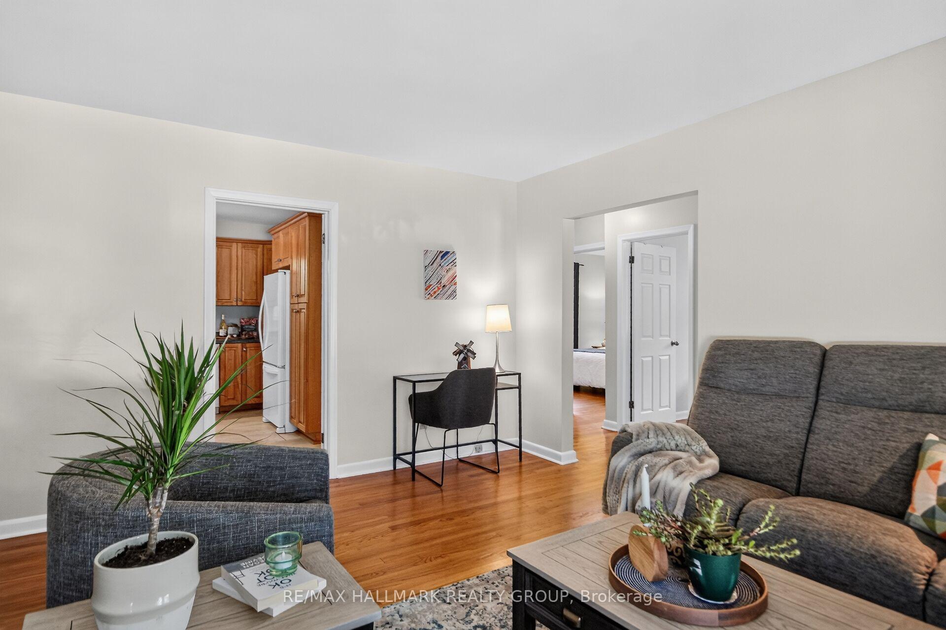 Photo 10 of 2670 Iris Street, Ottawa, Queensway Terrace South/Ridgeview — HOMEH