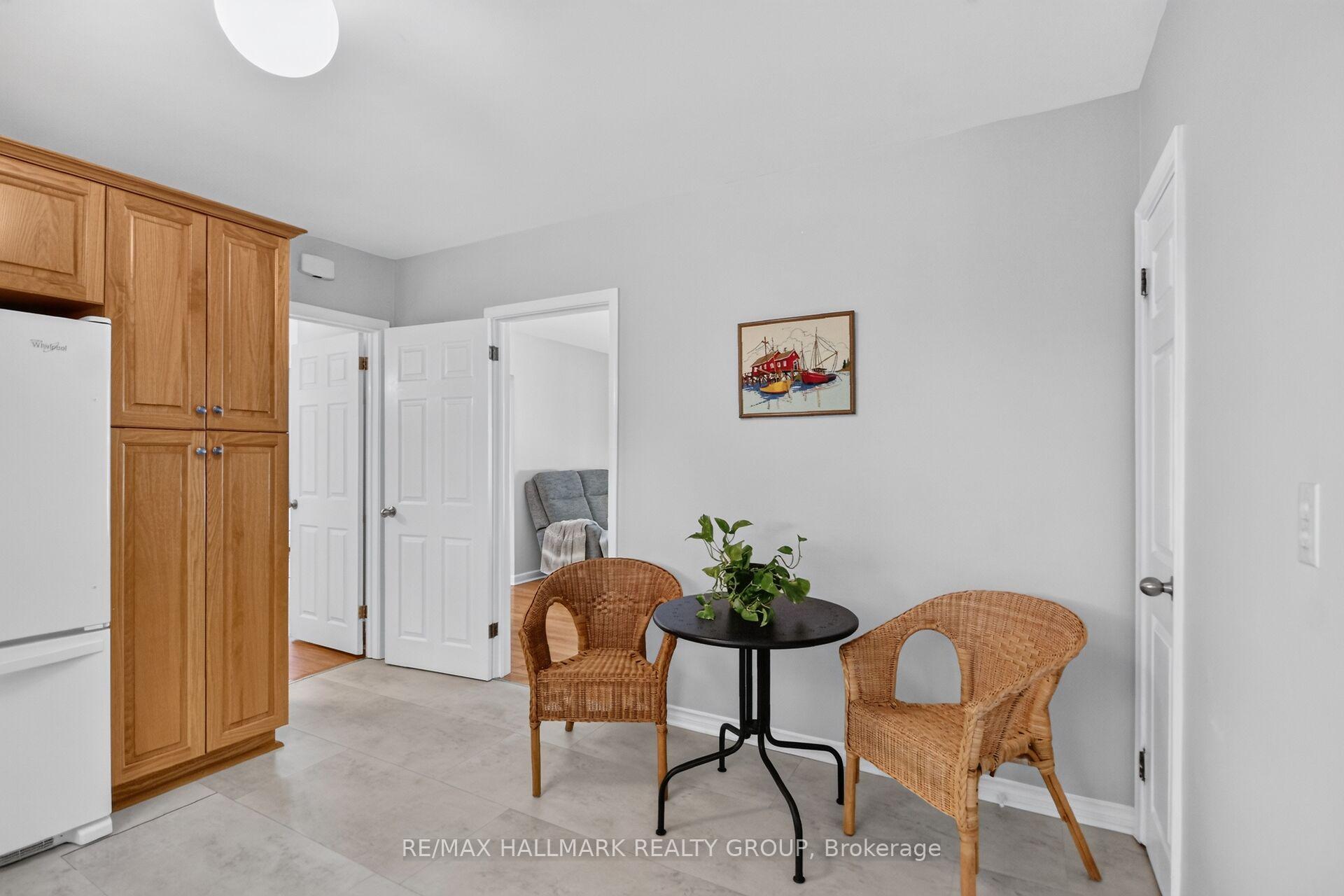 Photo 18 of 2670 Iris Street, Ottawa, Queensway Terrace South/Ridgeview — HOMEH