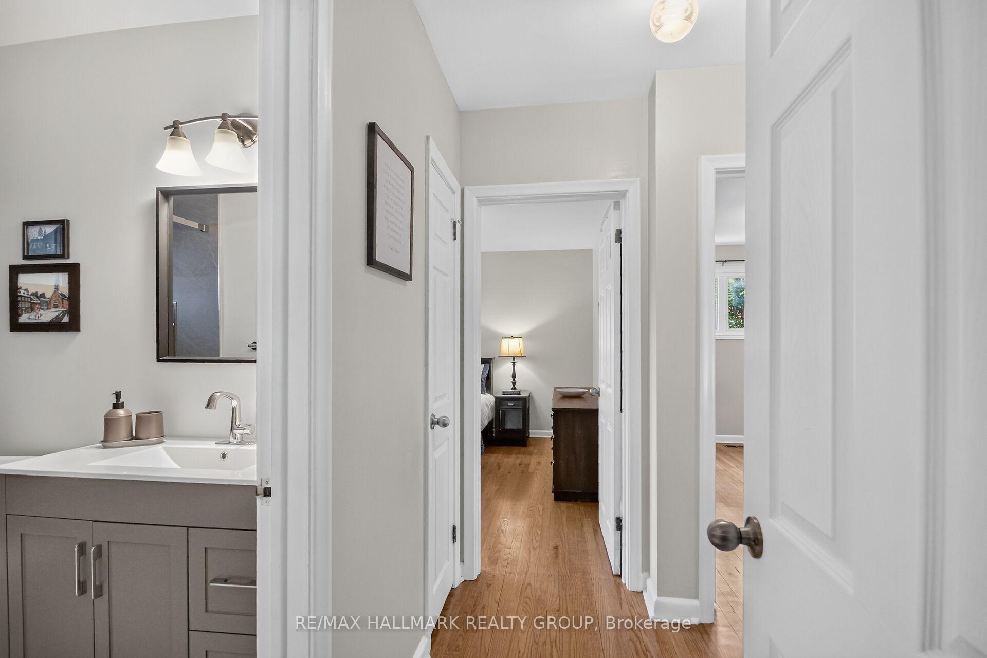 Photo 22 of 2670 Iris Street, Ottawa, Queensway Terrace South/Ridgeview — HOMEH