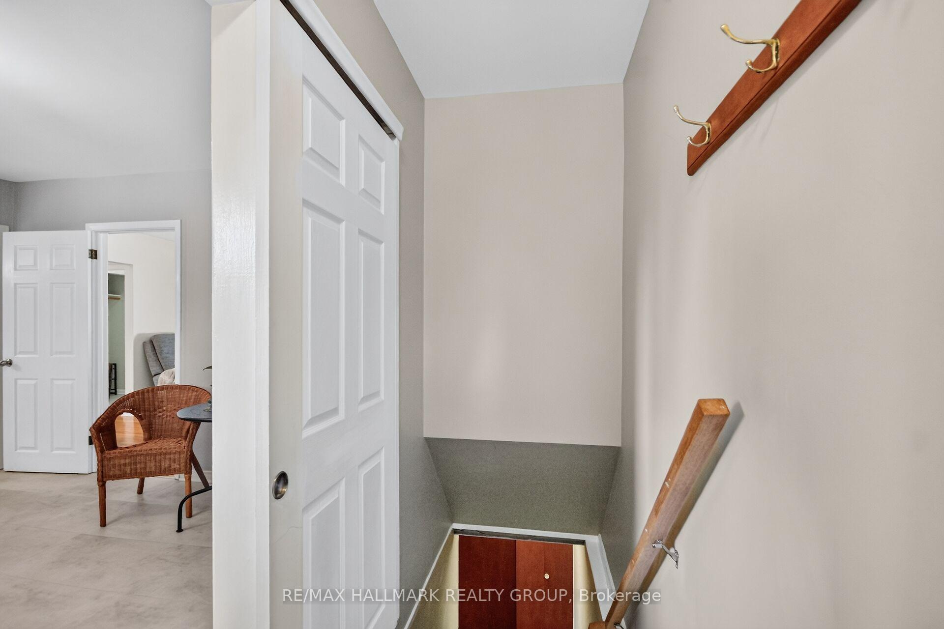Photo 32 of 2670 Iris Street, Ottawa, Queensway Terrace South/Ridgeview — HOMEH