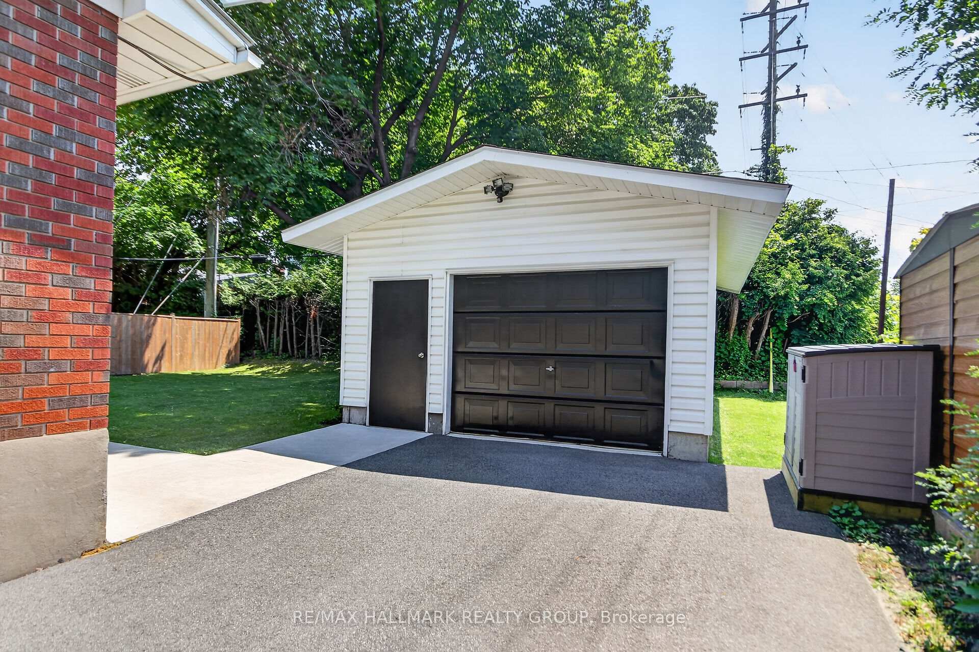 Photo 43 of 2670 Iris Street, Ottawa, Queensway Terrace South/Ridgeview — HOMEH
