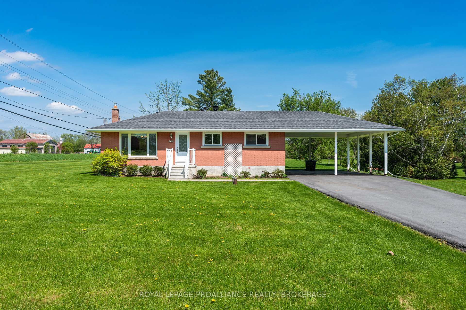Photo 2 of 2426 Cole Hill Road, Kingston, City North of 401 — HOMEH