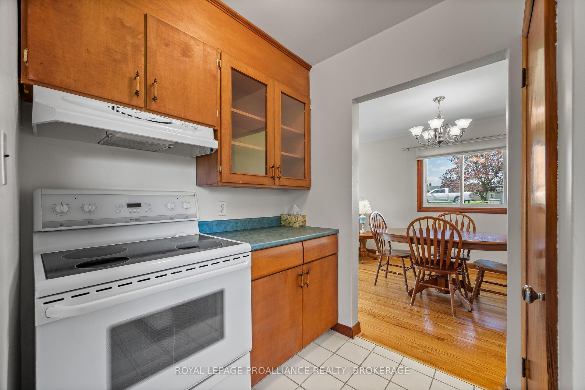 Photo 14 of 2426 Cole Hill Road, Kingston, City North of 401 — HOMEH