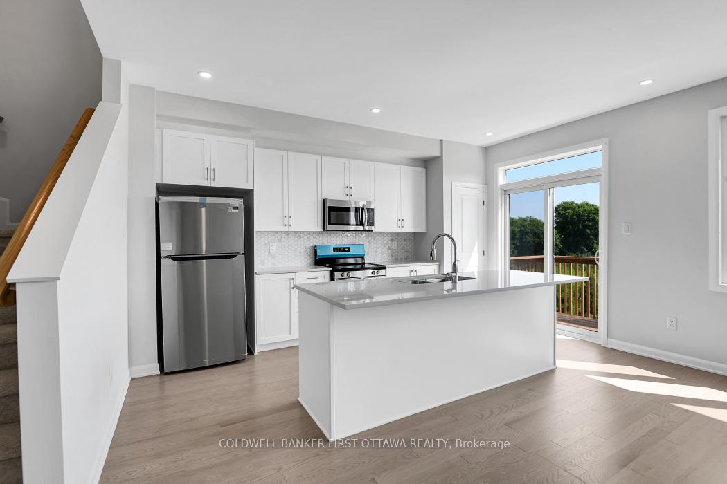 Photo 7 of 285 Bankside Way N, Ottawa, Barrhaven - Half Moon Bay — HOMEH