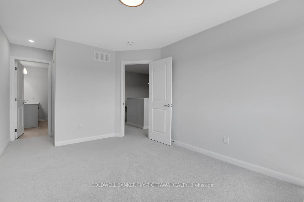 Photo 9 of 285 Bankside Way N, Ottawa, Barrhaven - Half Moon Bay — HOMEH