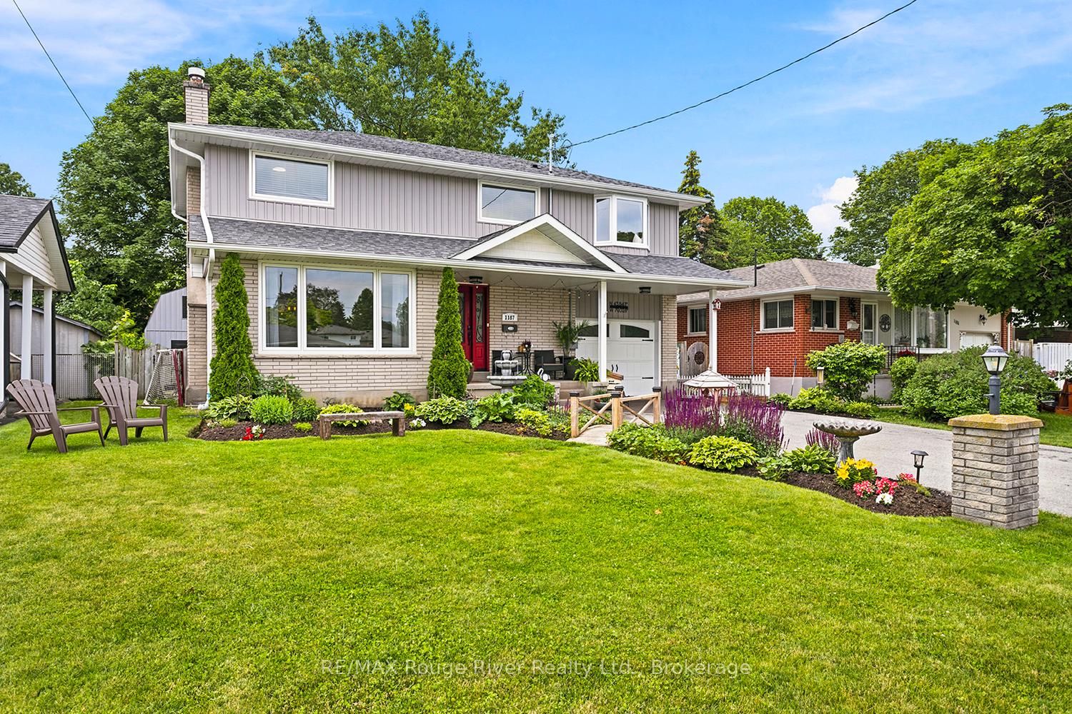 Photo 3 of 1187 Wakefield Crescent, Oshawa, Donevan — HOMEH