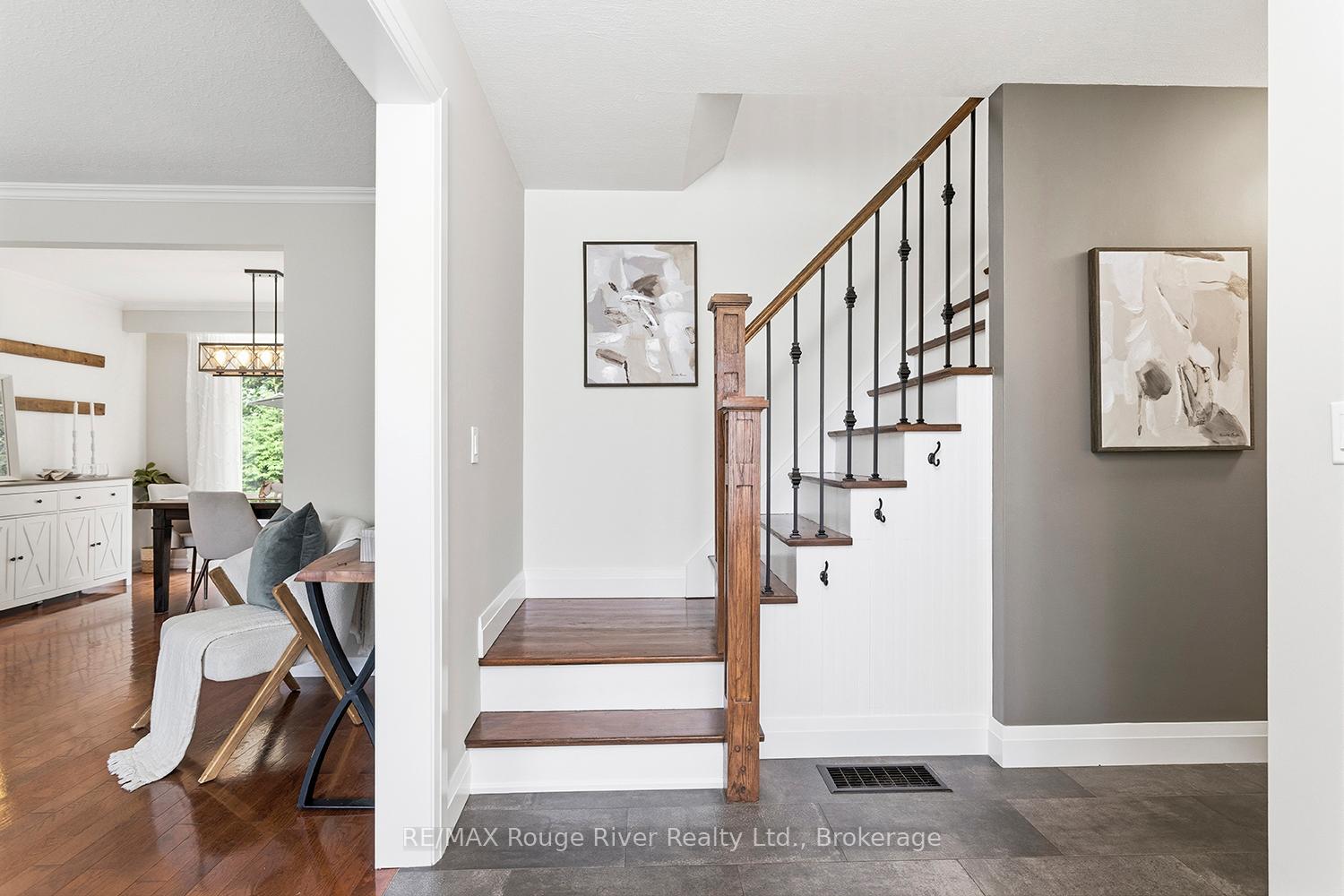 Photo 8 of 1187 Wakefield Crescent, Oshawa, Donevan — HOMEH