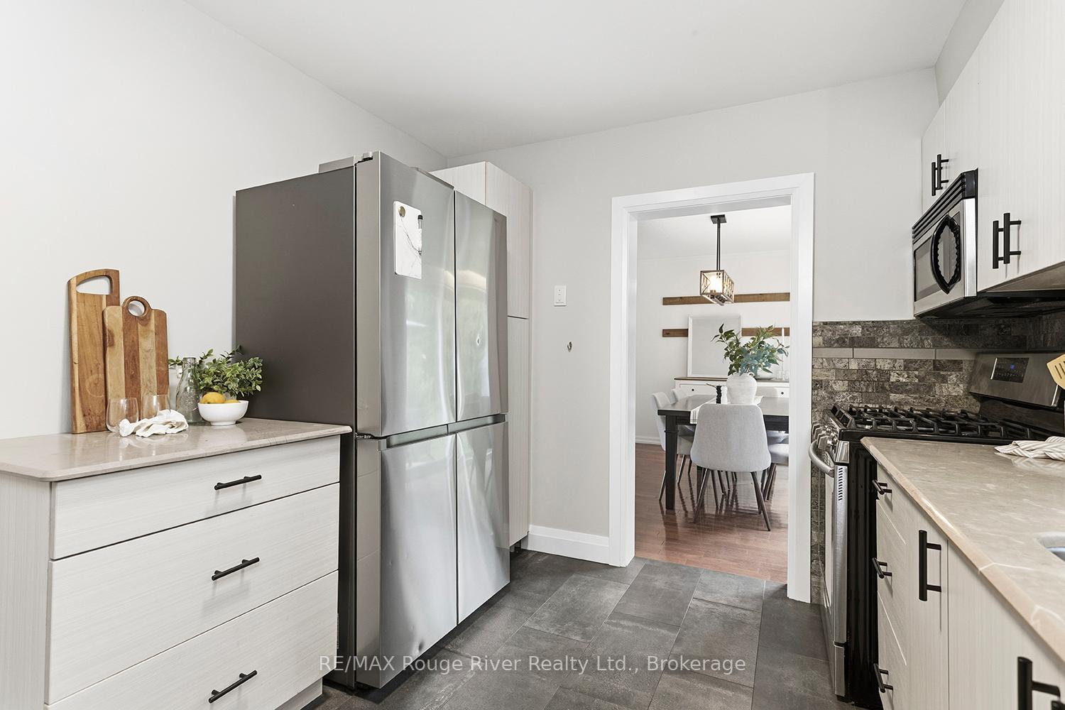 Photo 19 of 1187 Wakefield Crescent, Oshawa, Donevan — HOMEH