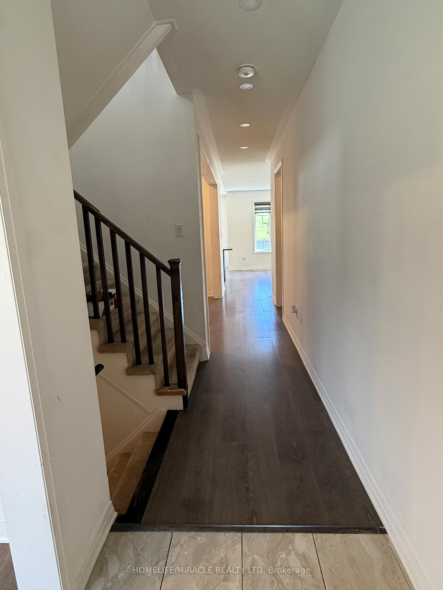 Photo 12 of 17 Casserley Crescent, New Tecumseth, Tottenham — HOMEH