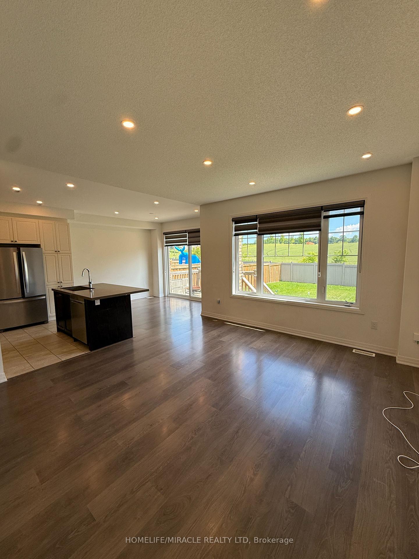 Photo 19 of 17 Casserley Crescent, New Tecumseth, Tottenham — HOMEH