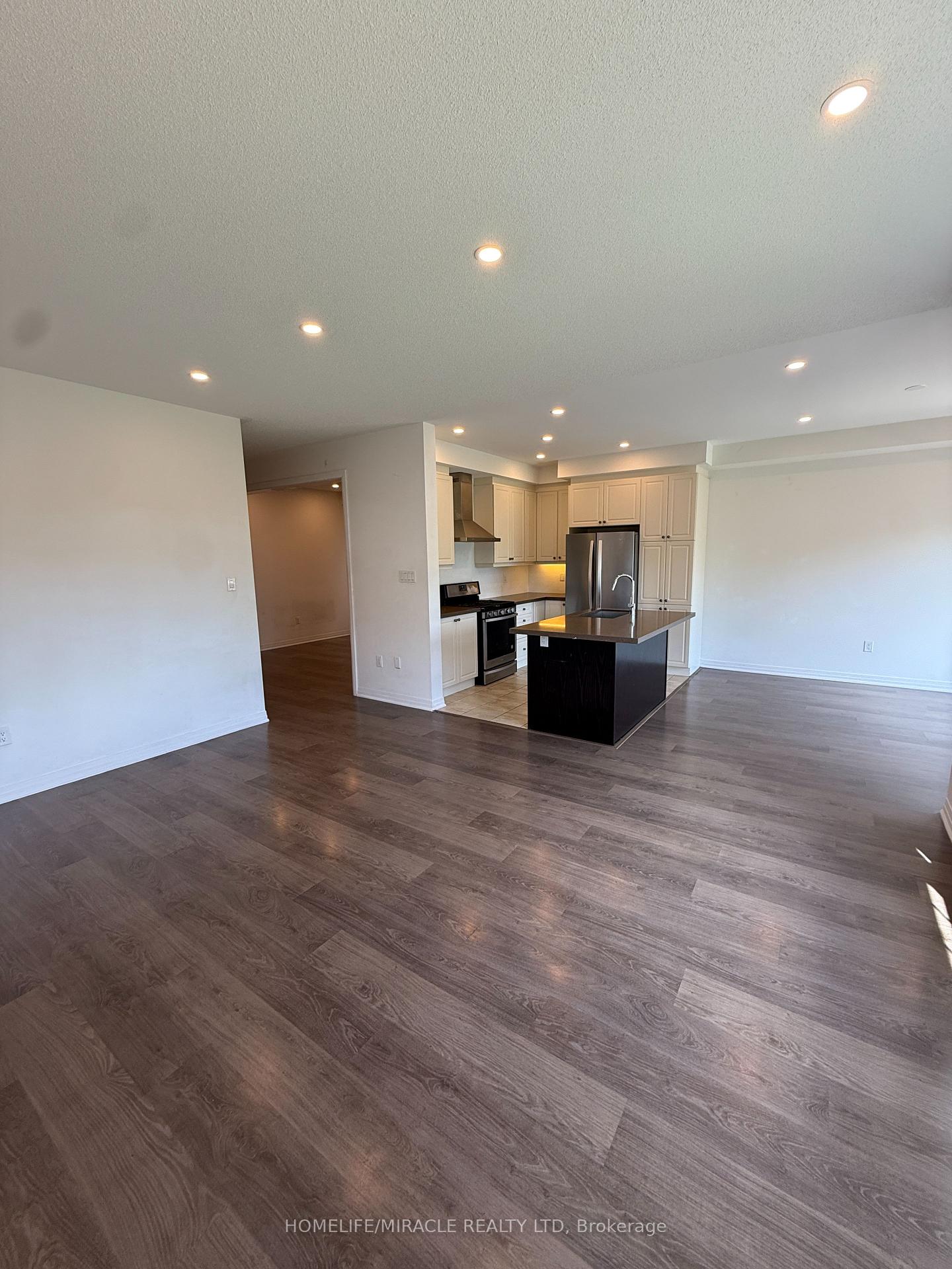 Photo 20 of 17 Casserley Crescent, New Tecumseth, Tottenham — HOMEH