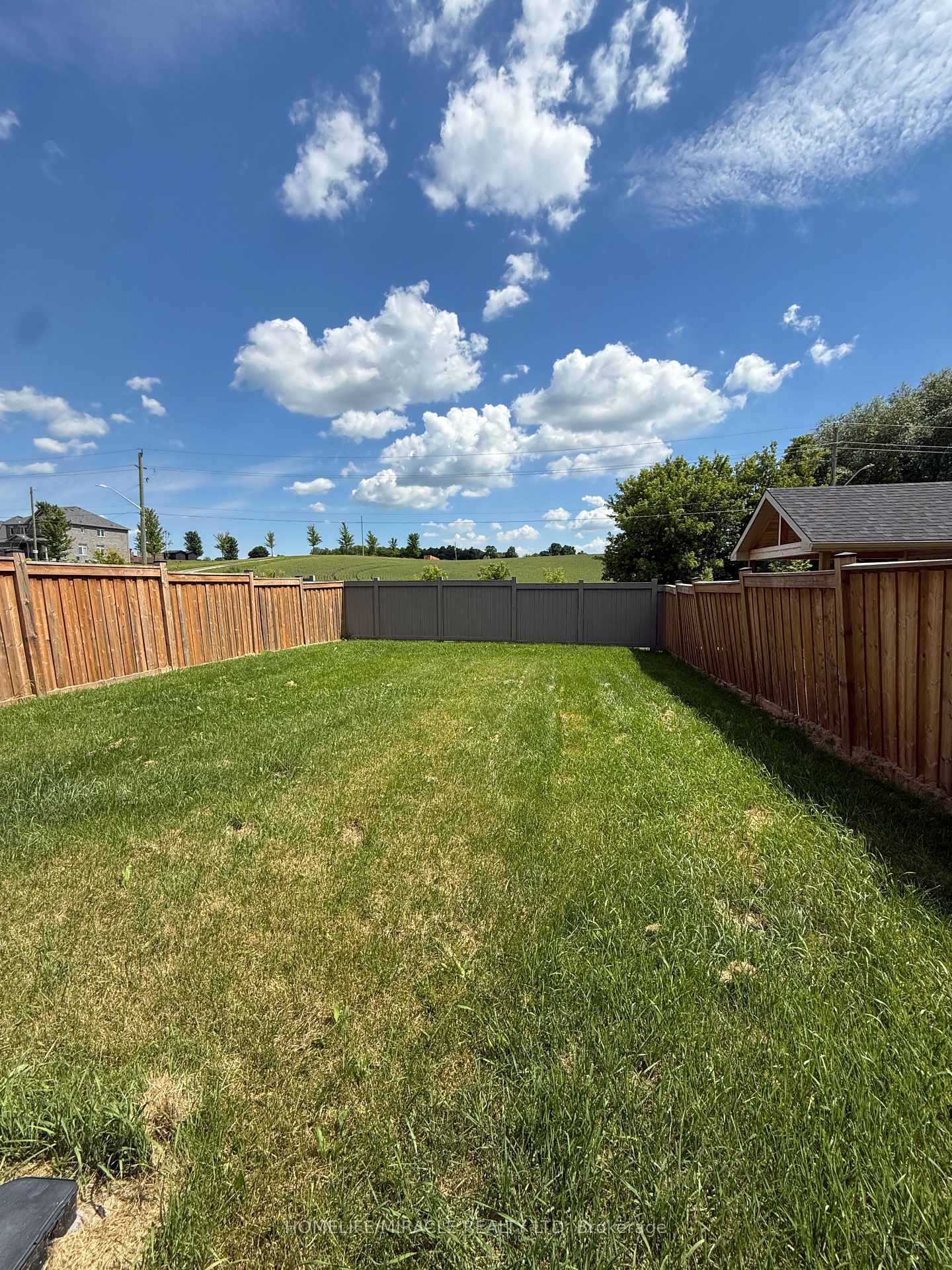 Photo 49 of 17 Casserley Crescent, New Tecumseth, Tottenham — HOMEH