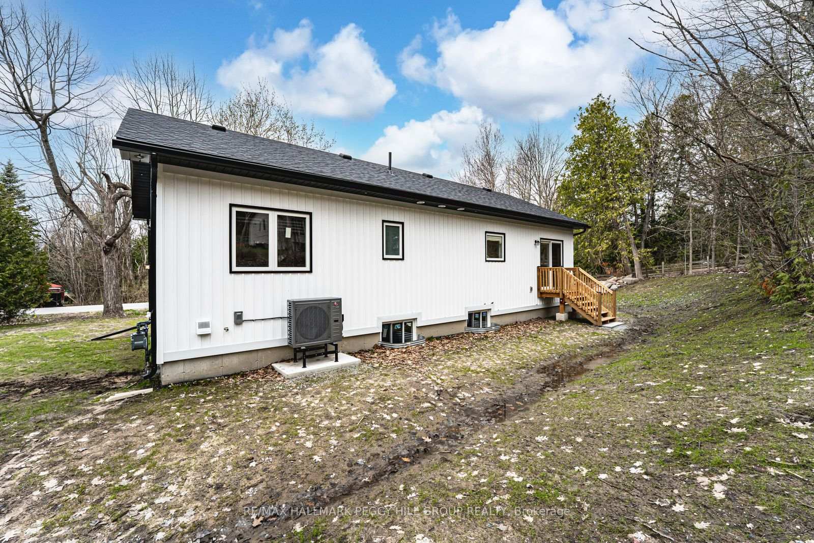 Photo 12 of 187 Albin Road, Tay, Waubaushene — HOMEH