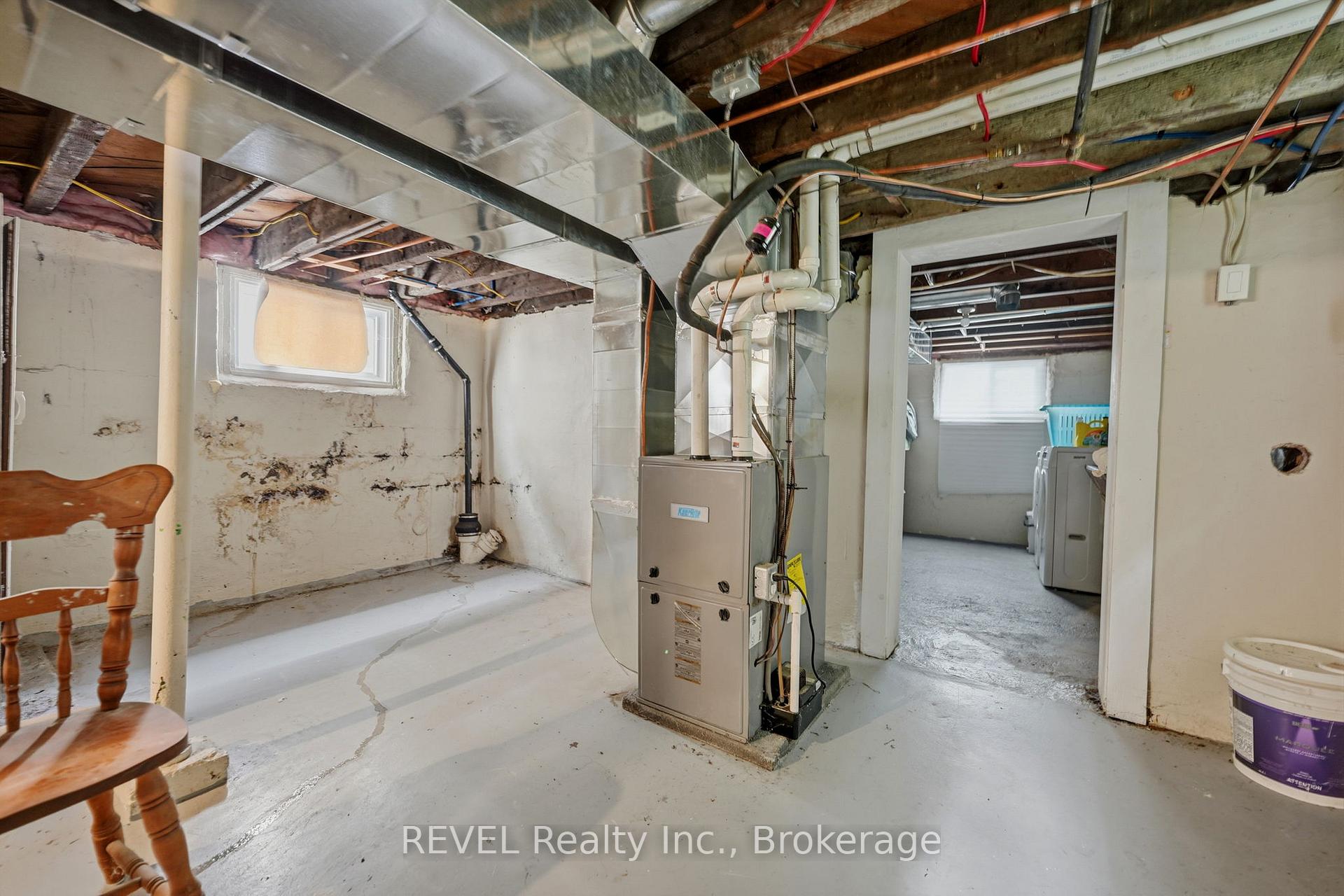 Photo 21 of 5227 Kitchener Street, Niagara Falls, Clifton Hill — HOMEH