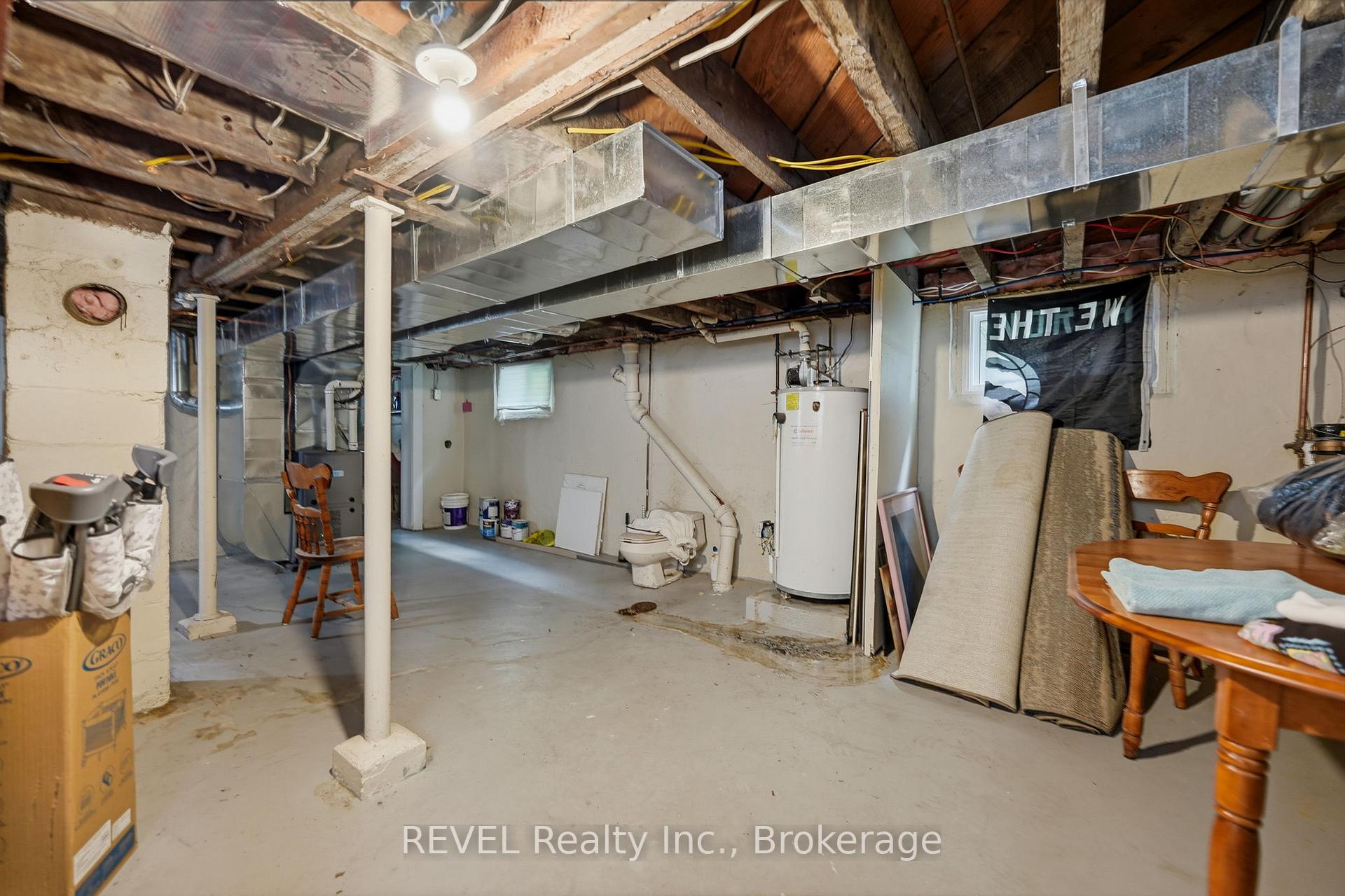 Photo 22 of 5227 Kitchener Street, Niagara Falls, Clifton Hill — HOMEH