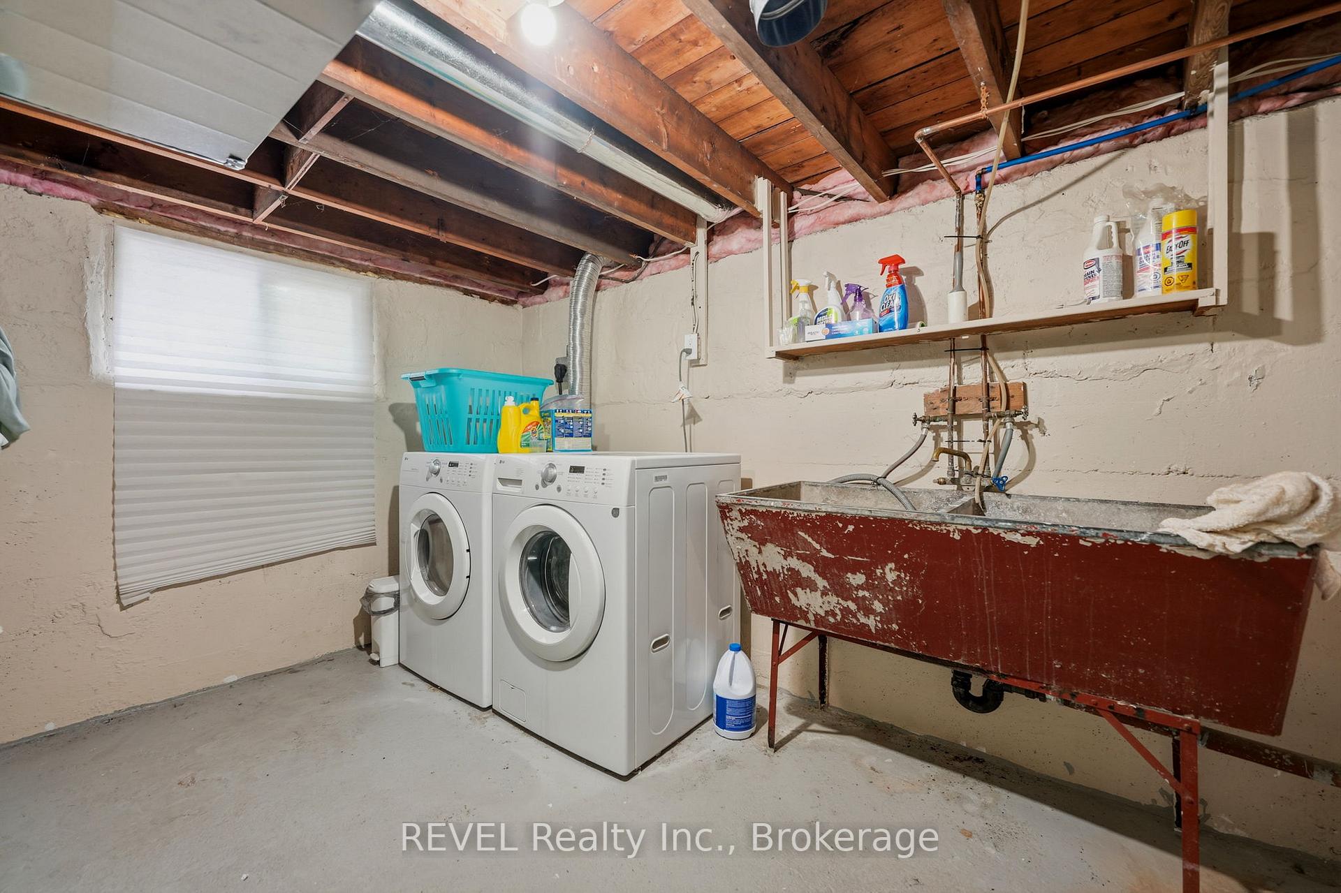 Photo 23 of 5227 Kitchener Street, Niagara Falls, Clifton Hill — HOMEH