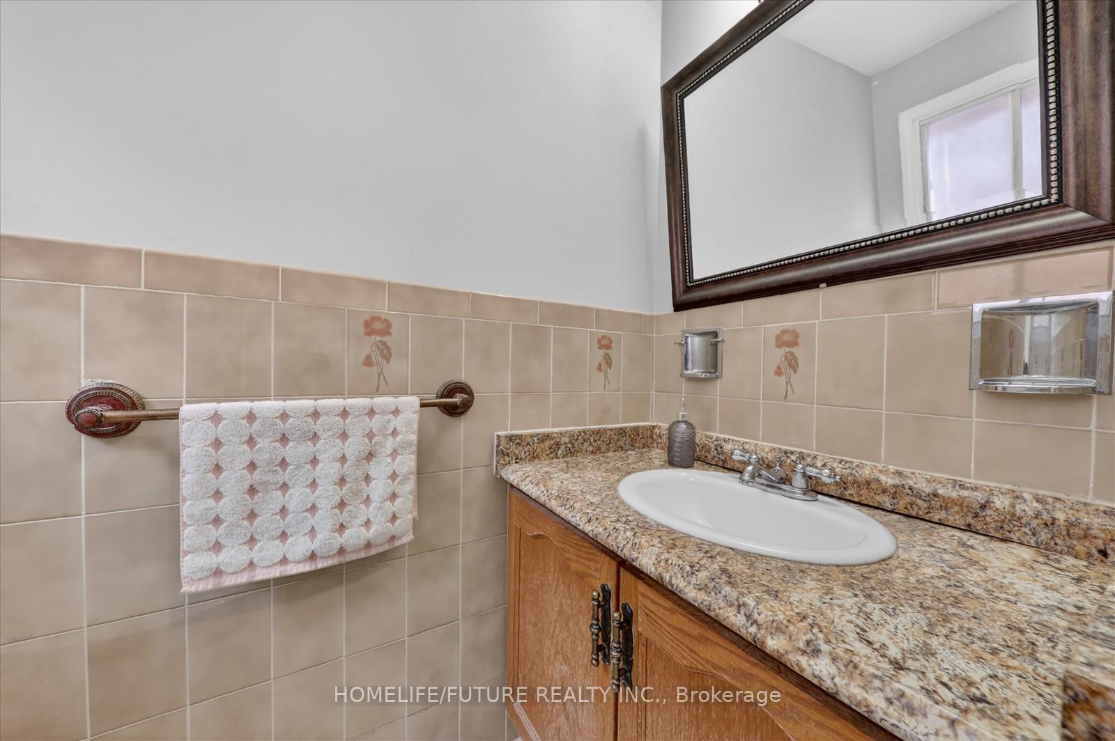 Photo 22 of 2 Lovel Avenue, Scarborough, Rouge — HOMEH