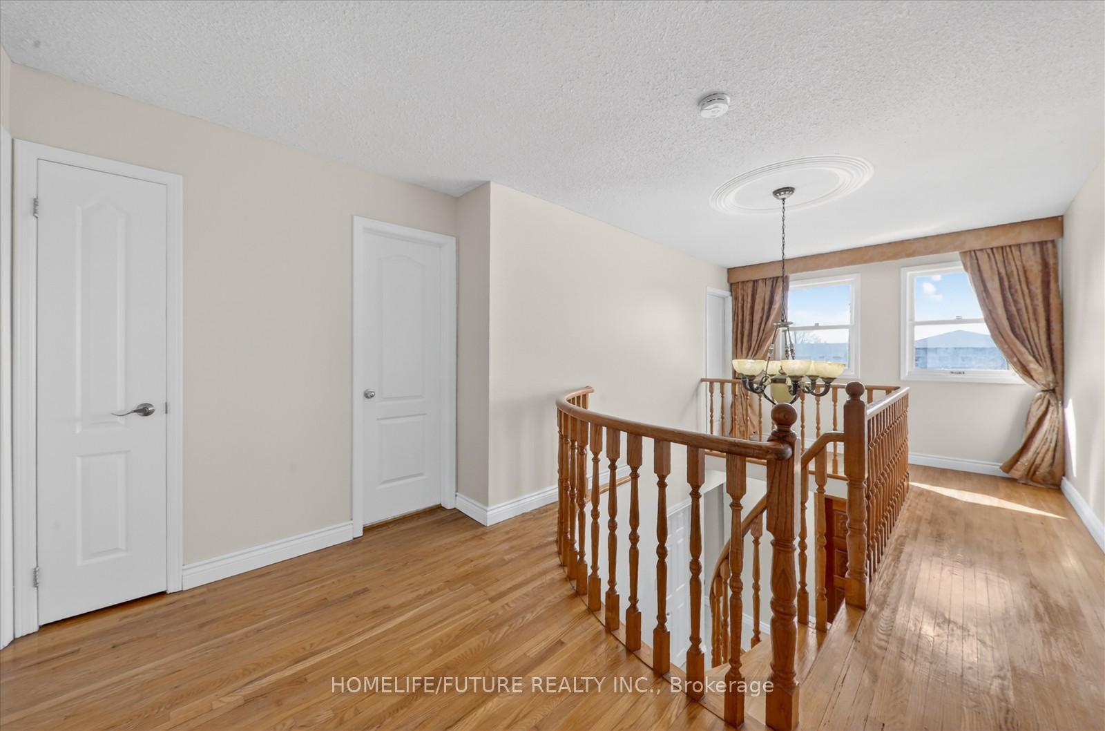 Photo 25 of 2 Lovel Avenue, Scarborough, Rouge — HOMEH