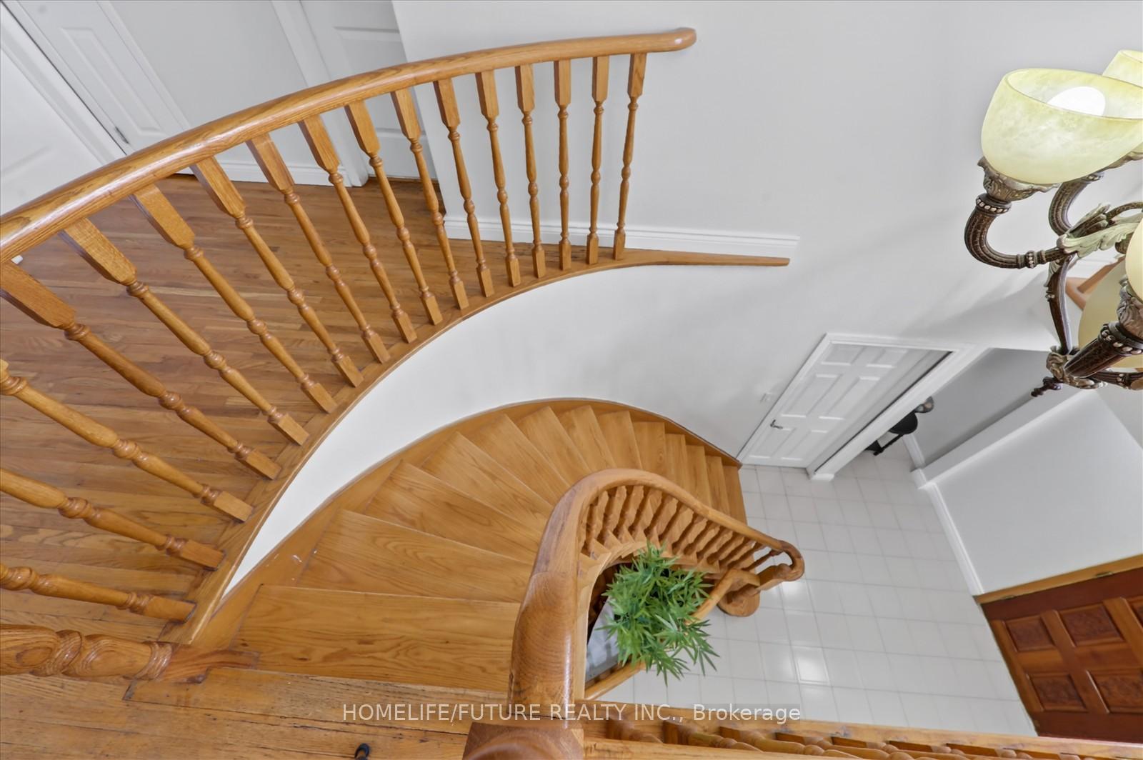 Photo 26 of 2 Lovel Avenue, Scarborough, Rouge — HOMEH