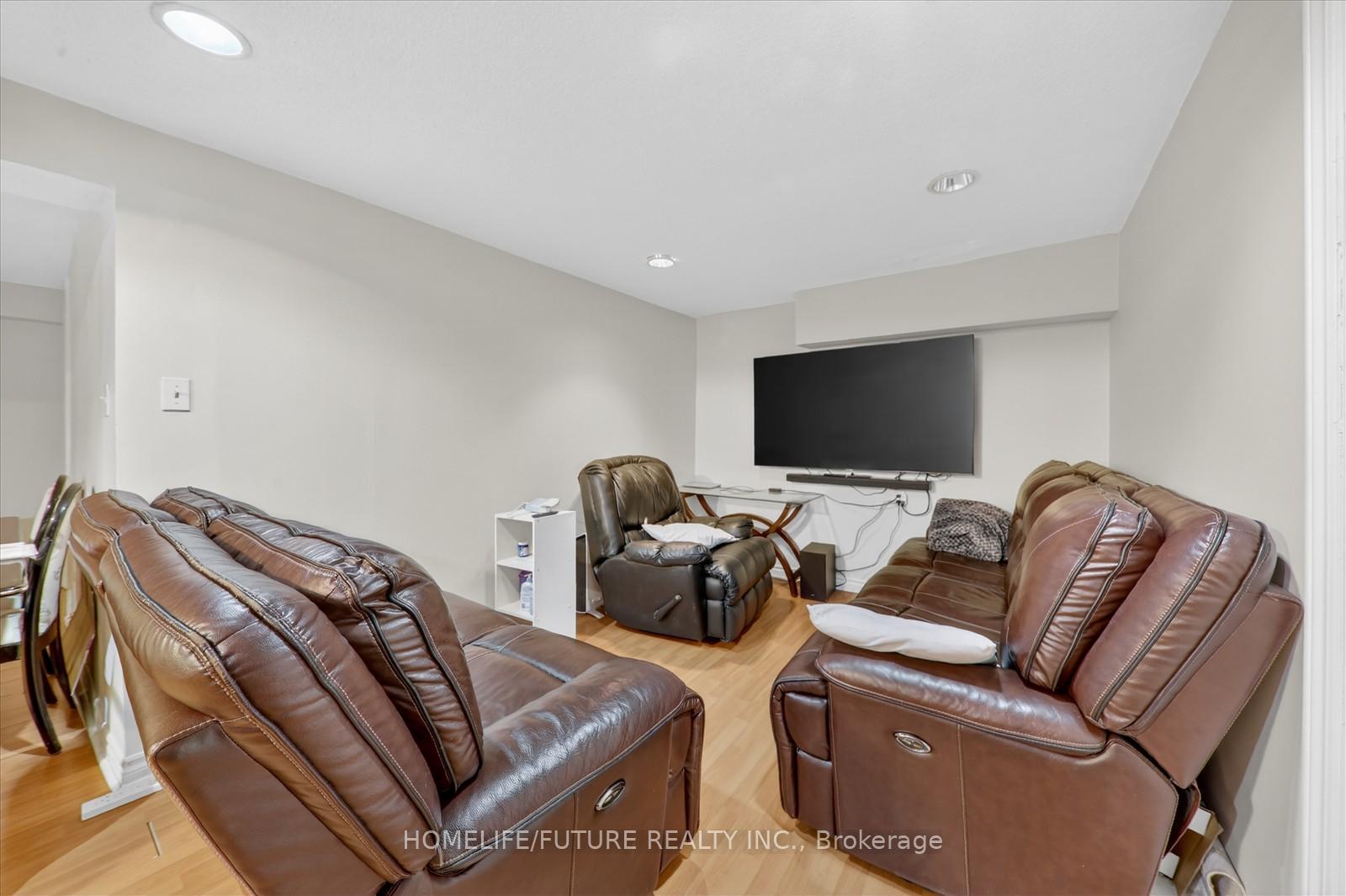 Photo 37 of 2 Lovel Avenue, Scarborough, Rouge — HOMEH