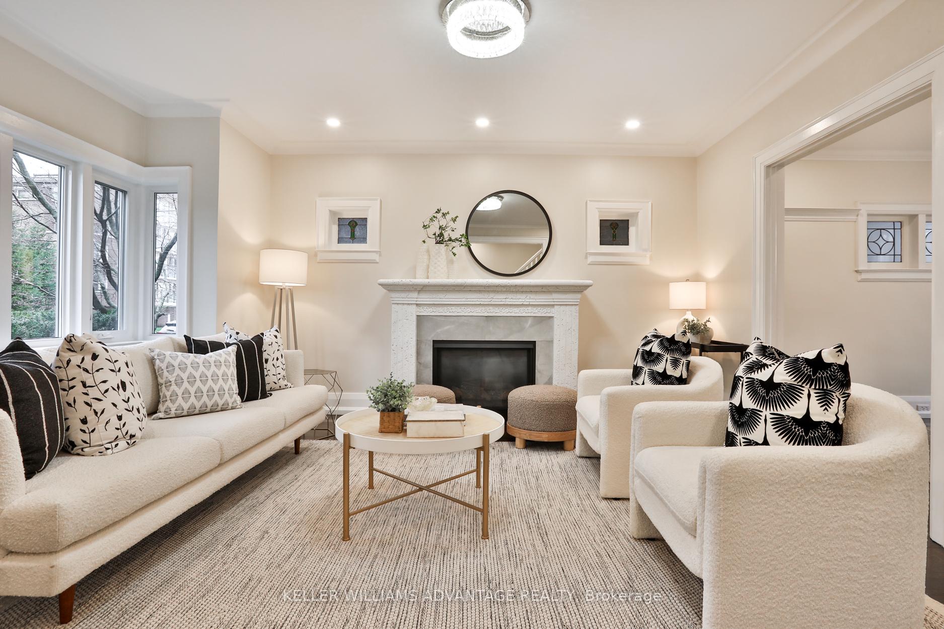 Photo 3 of 25 Whitewood Road, Toronto, Mount Pleasant East — HOMEH