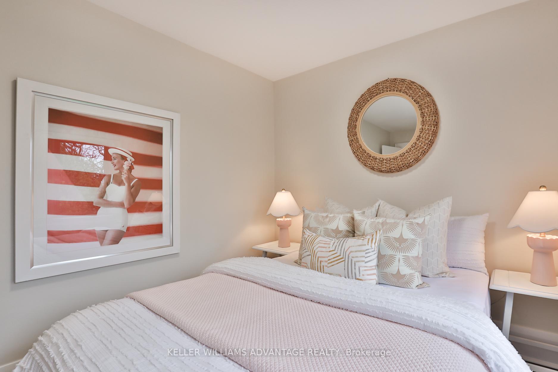 Photo 22 of 25 Whitewood Road, Toronto, Mount Pleasant East — HOMEH