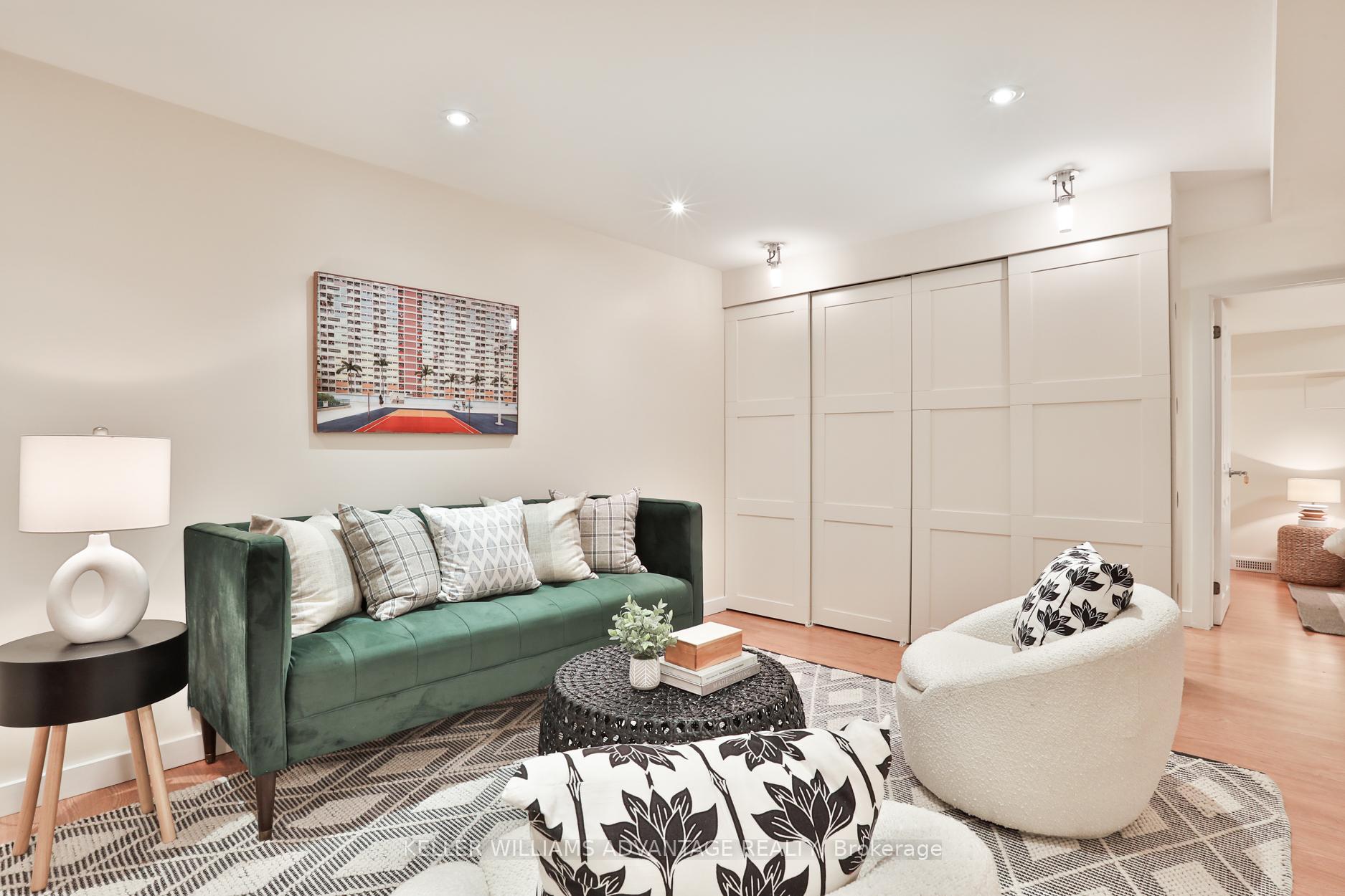 Photo 32 of 25 Whitewood Road, Toronto, Mount Pleasant East — HOMEH
