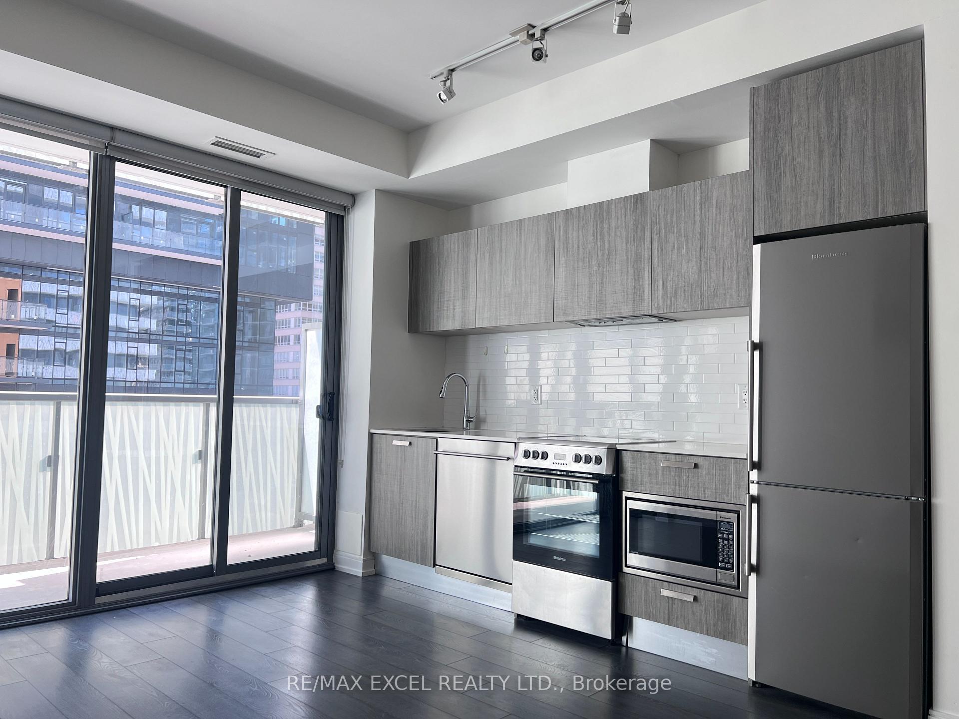 Photo 8 of Unit 511, 50 Charles Street E, Toronto, Church-Yonge Corridor — HOMEH