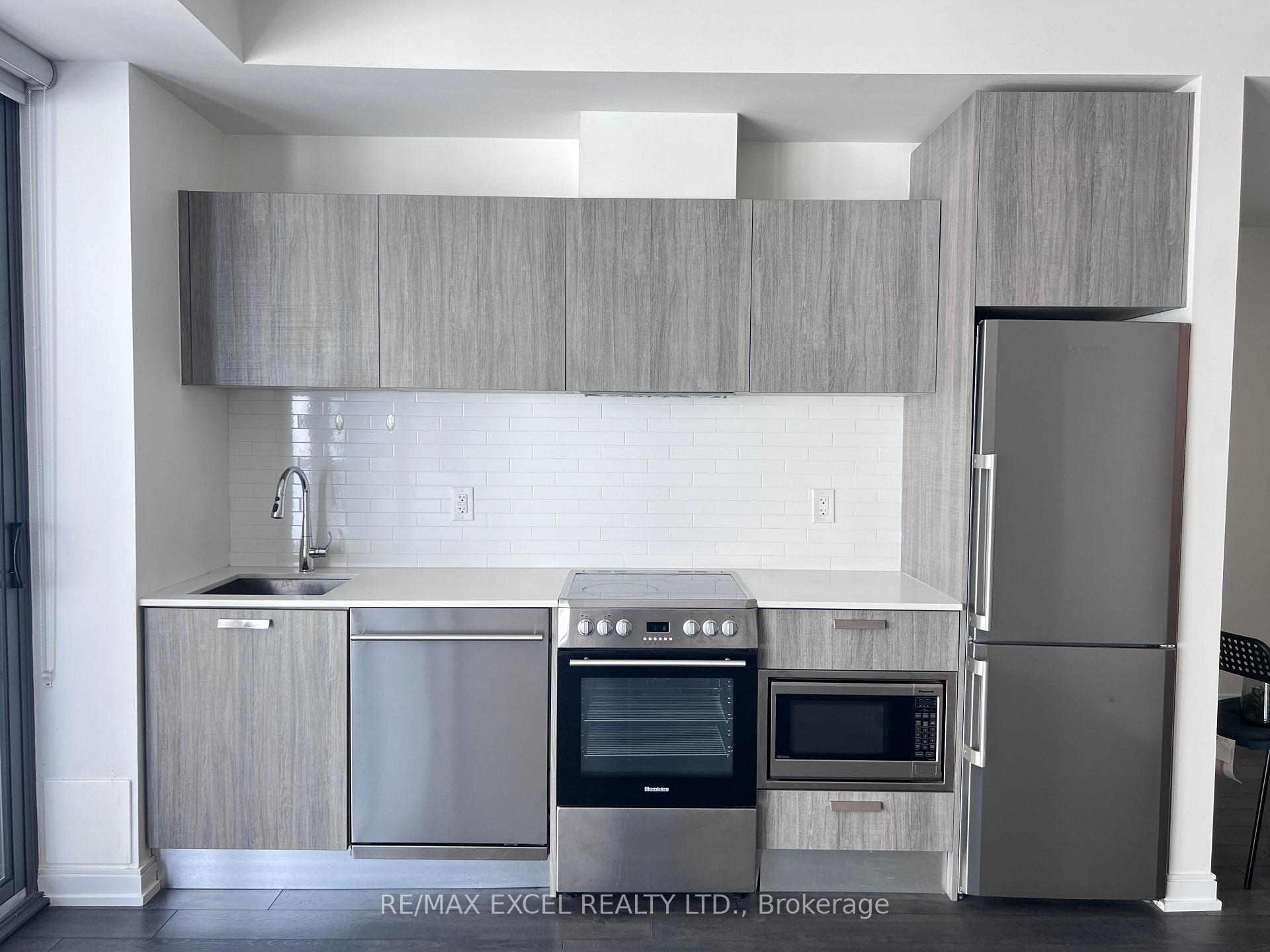 Photo 9 of Unit 511, 50 Charles Street E, Toronto, Church-Yonge Corridor — HOMEH
