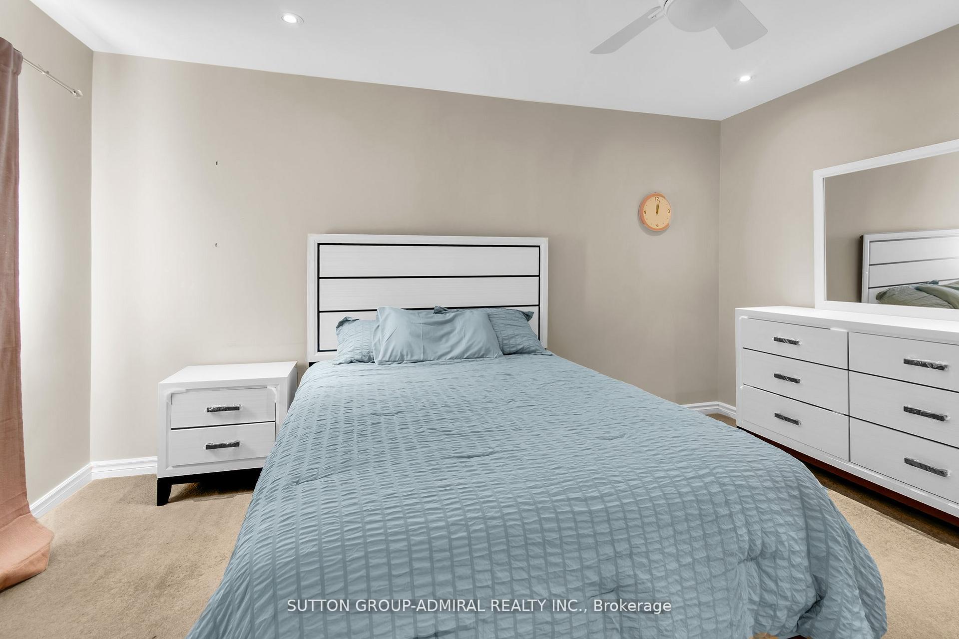 Photo 25 of 25 Grenadier Crescent, Vaughan, Beverley Glen — HOMEH