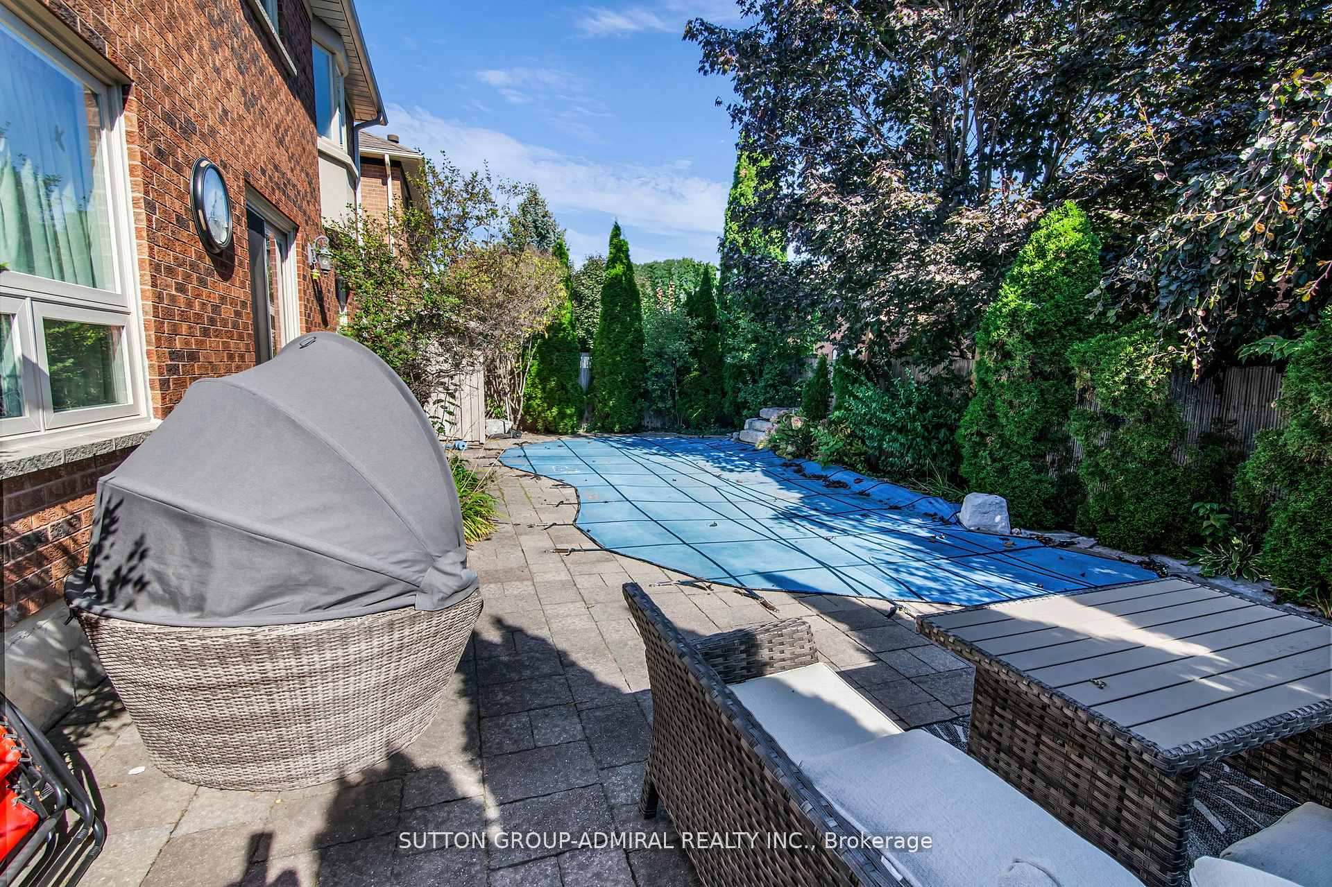 Photo 40 of 25 Grenadier Crescent, Vaughan, Beverley Glen — HOMEH