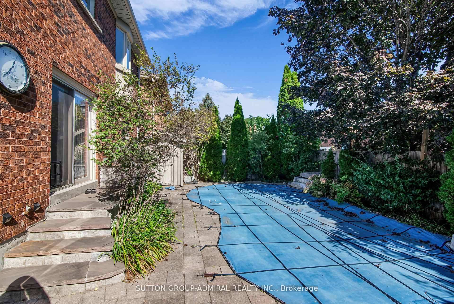 Photo 41 of 25 Grenadier Crescent, Vaughan, Beverley Glen — HOMEH