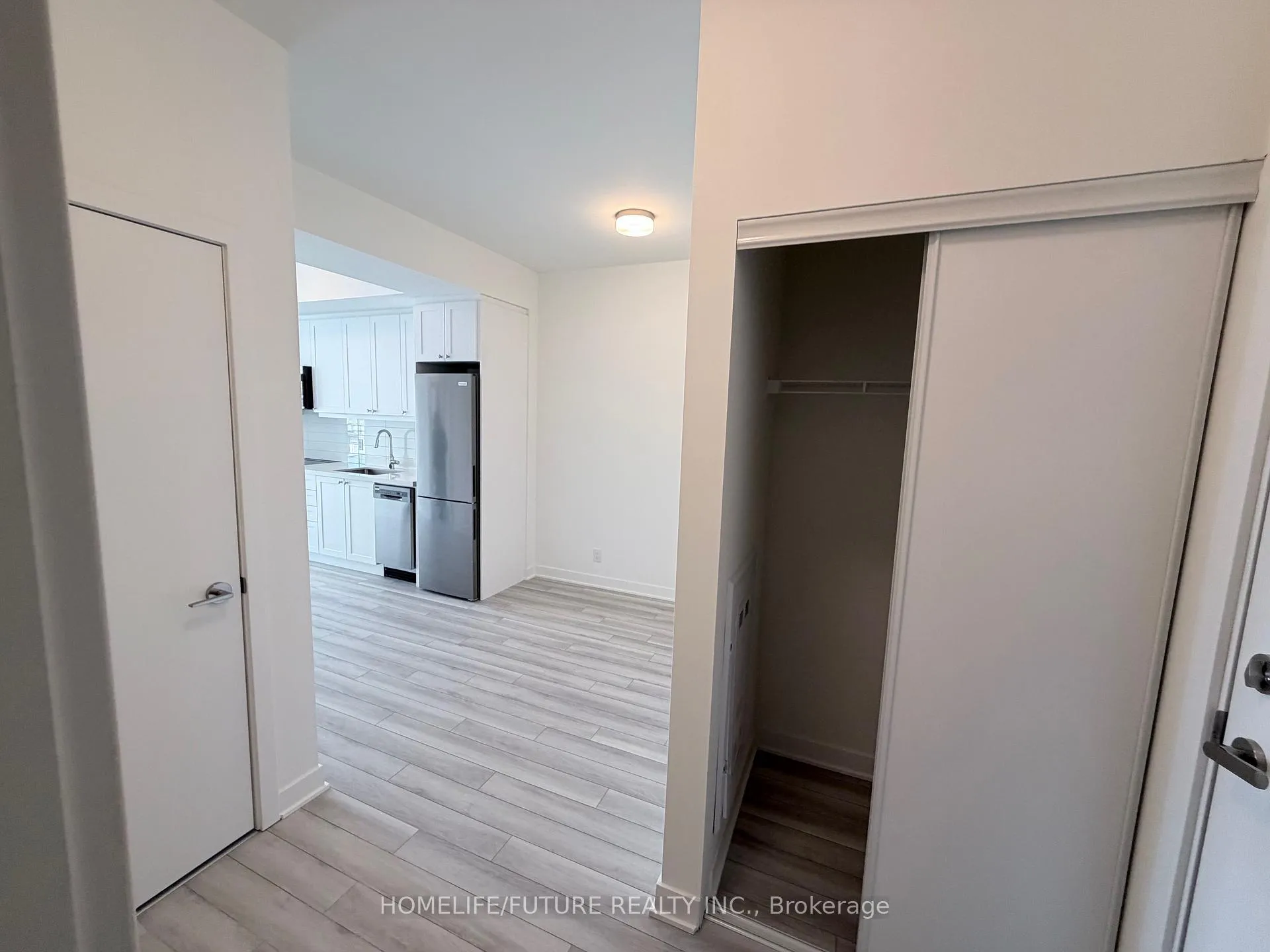 Photo 7 of Unit 204, 51 Clarington Boulevard, Clarington, Bowmanville — HOMEH
