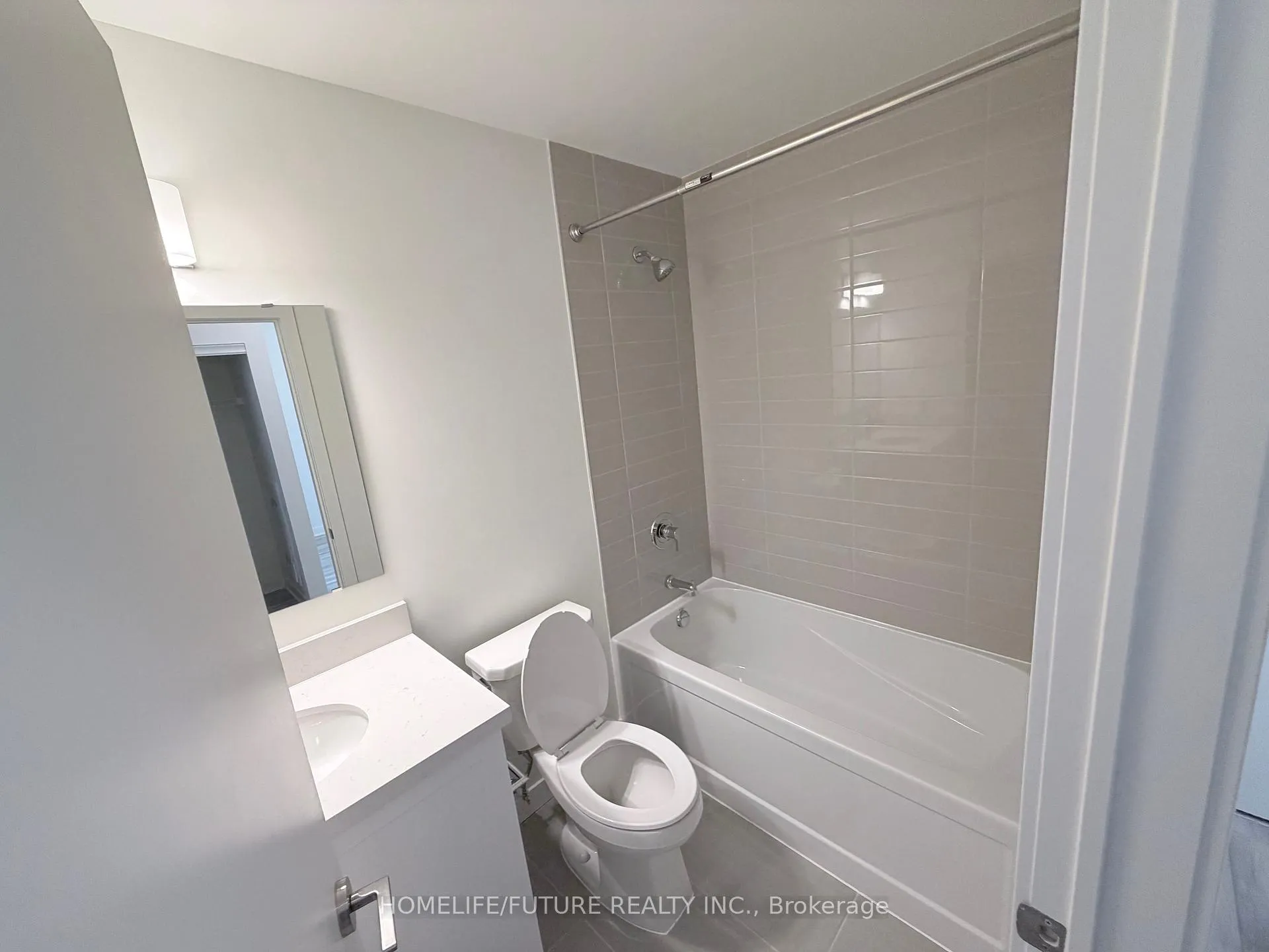 Photo 8 of Unit 204, 51 Clarington Boulevard, Clarington, Bowmanville — HOMEH