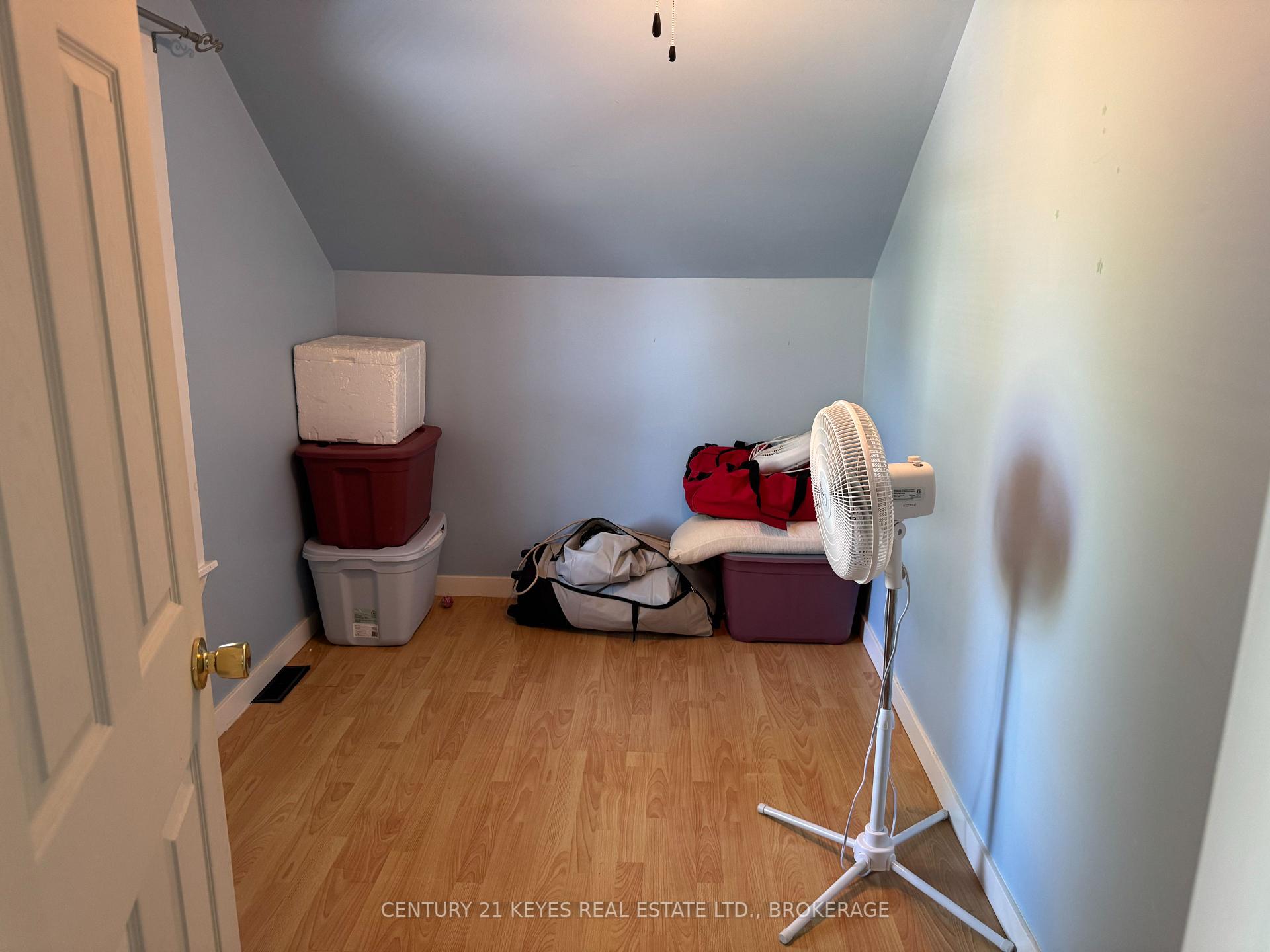 Photo 8 of 110 Elm Street, Gananoque, Gananoque — HOMEH
