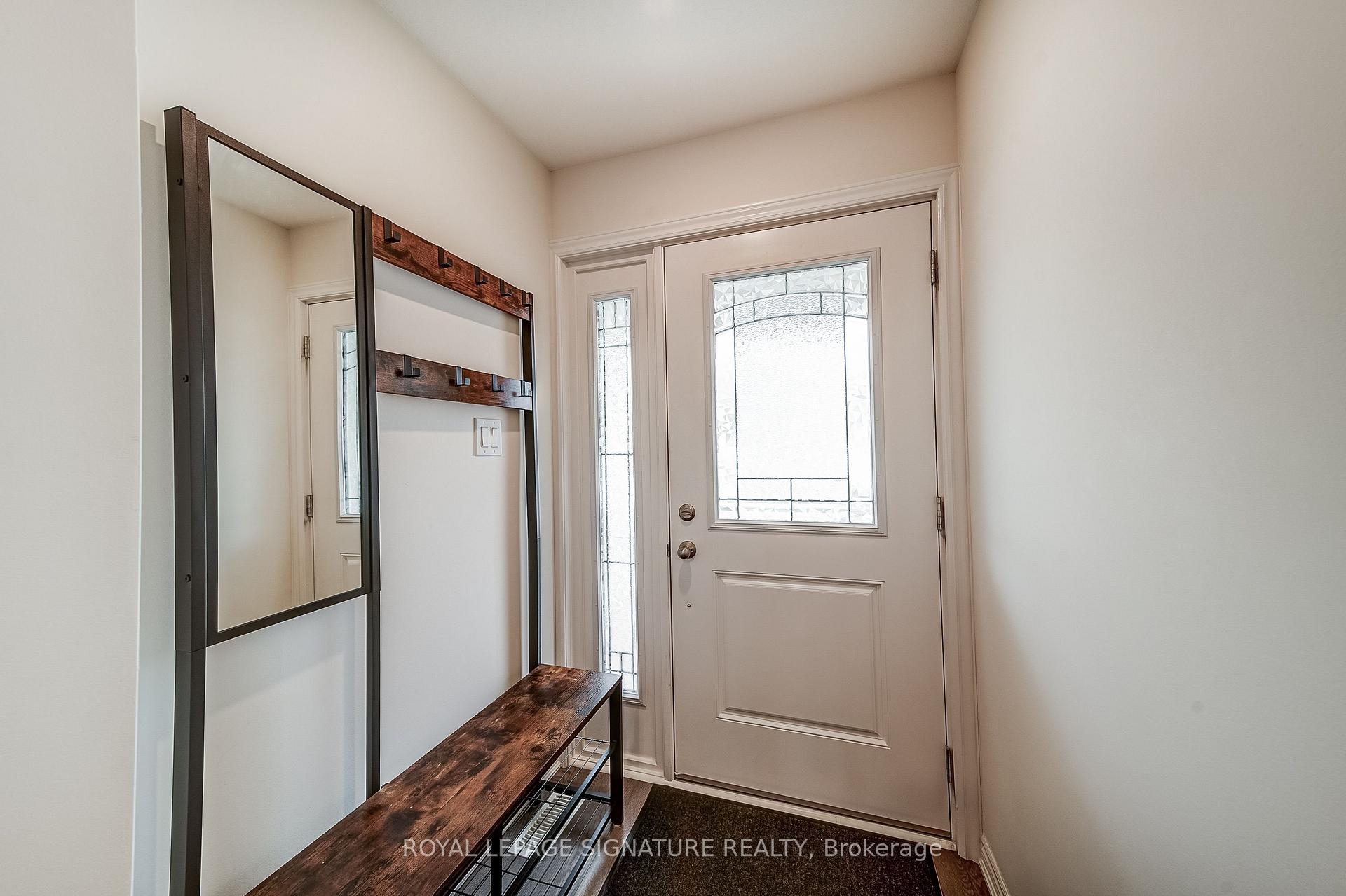 Photo 6 of 61 Ivy Crescent, Wasaga Beach — HOMEH