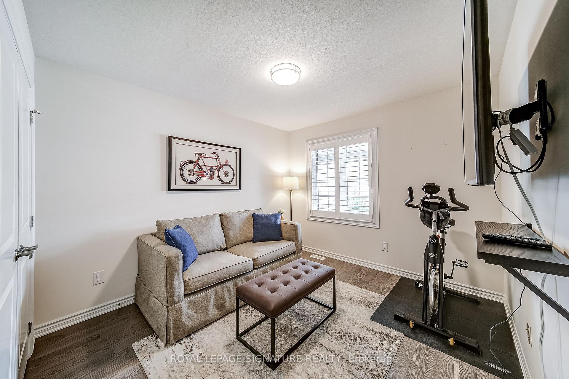 Photo 7 of 61 Ivy Crescent, Wasaga Beach — HOMEH
