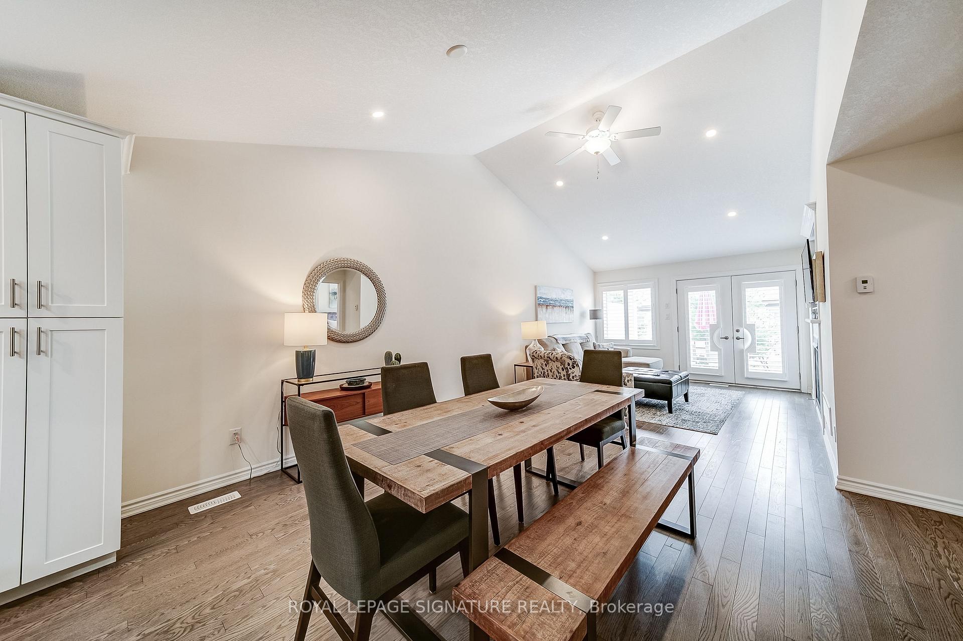 Photo 17 of 61 Ivy Crescent, Wasaga Beach — HOMEH