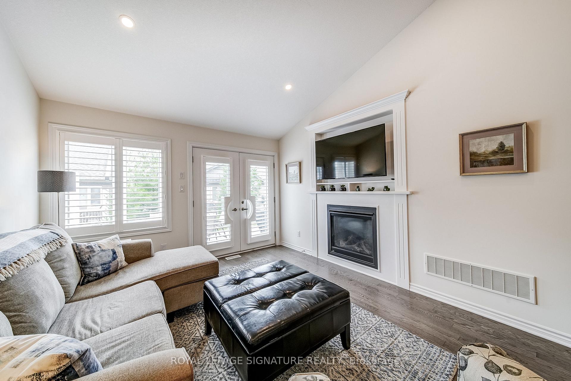 Photo 21 of 61 Ivy Crescent, Wasaga Beach — HOMEH