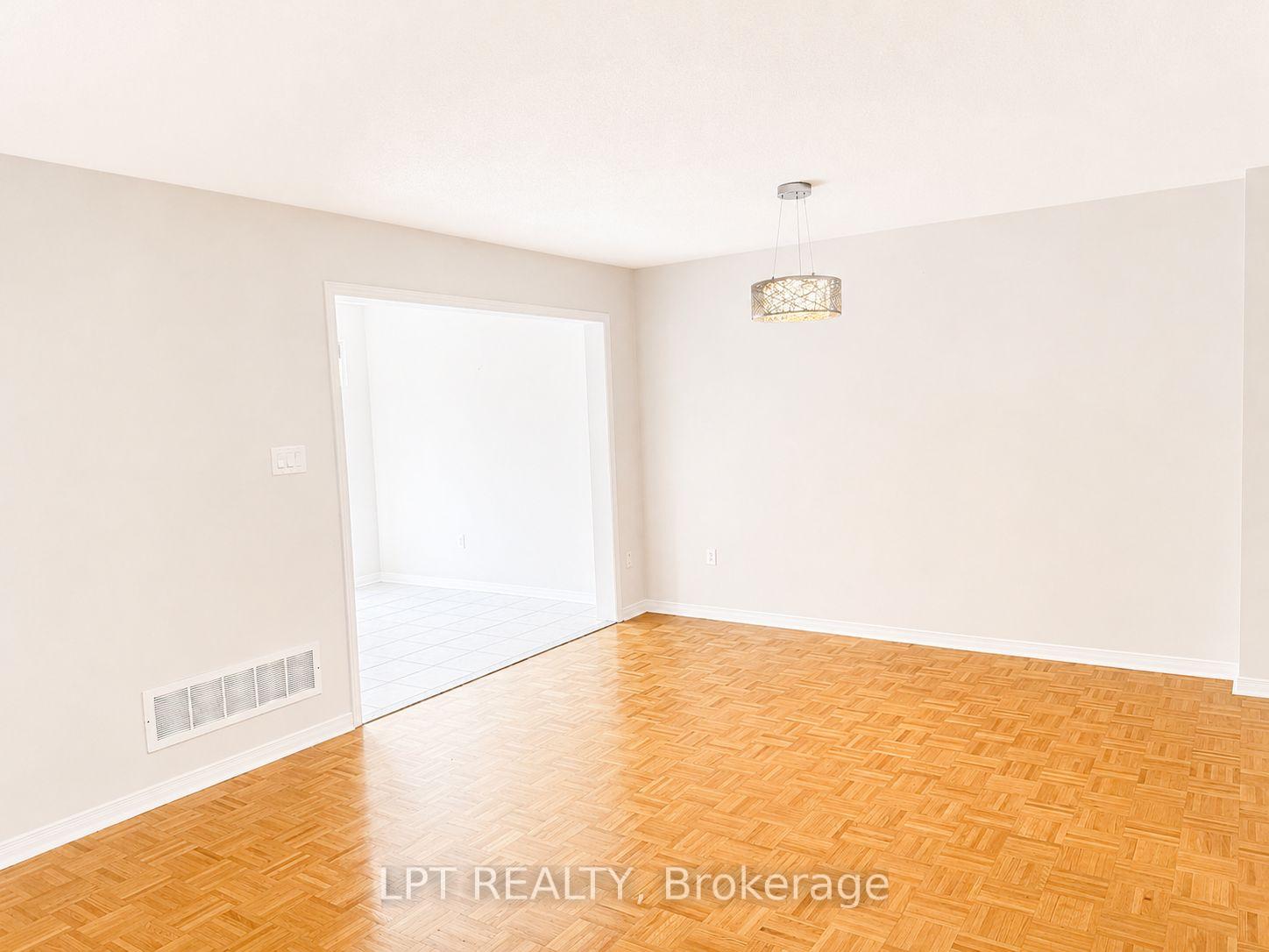 Photo 4 of Unit Main & 2nd Floor, 135 Warren Bradley Street, Markham, Berczy — HOMEH