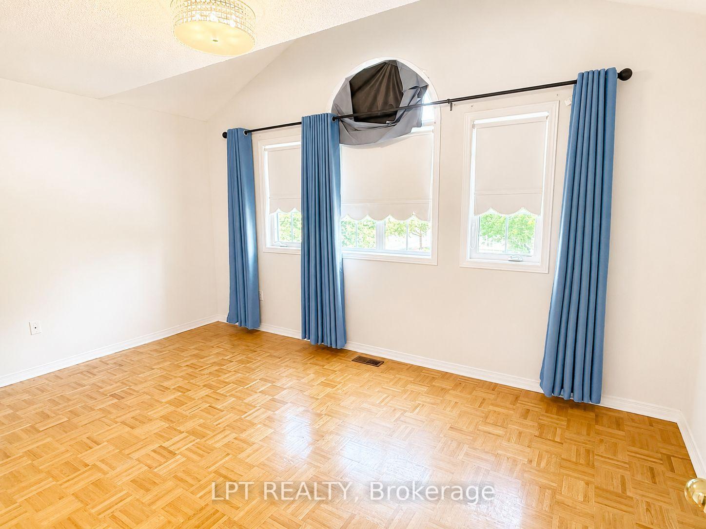Photo 8 of Unit Main & 2nd Floor, 135 Warren Bradley Street, Markham, Berczy — HOMEH