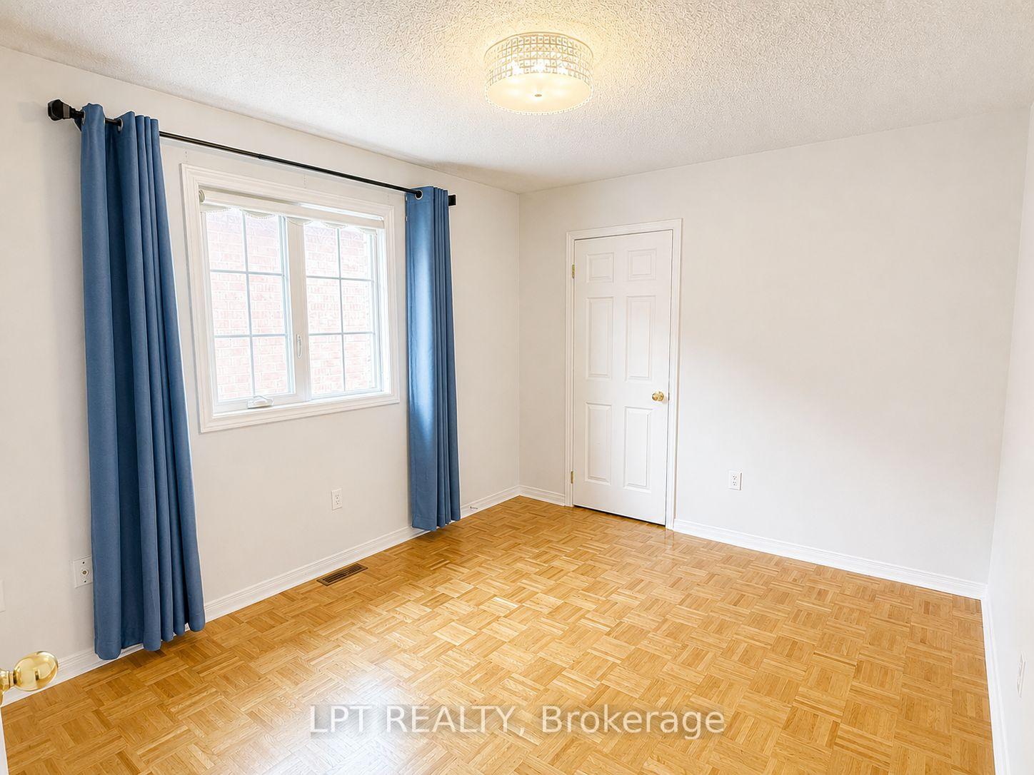 Photo 10 of Unit Main & 2nd Floor, 135 Warren Bradley Street, Markham, Berczy — HOMEH