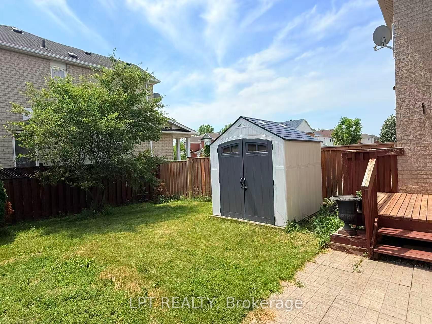 Photo 18 of Unit Main & 2nd Floor, 135 Warren Bradley Street, Markham, Berczy — HOMEH
