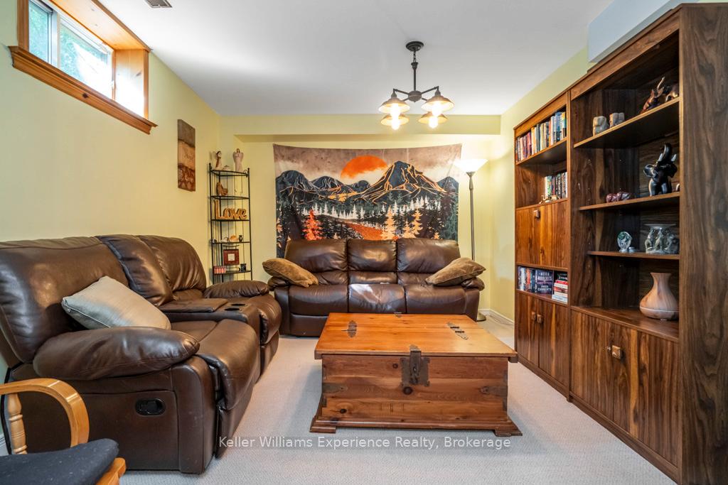Photo 34 of 14 Oneida Crescent, Tiny, Rural Tiny — HOMEH