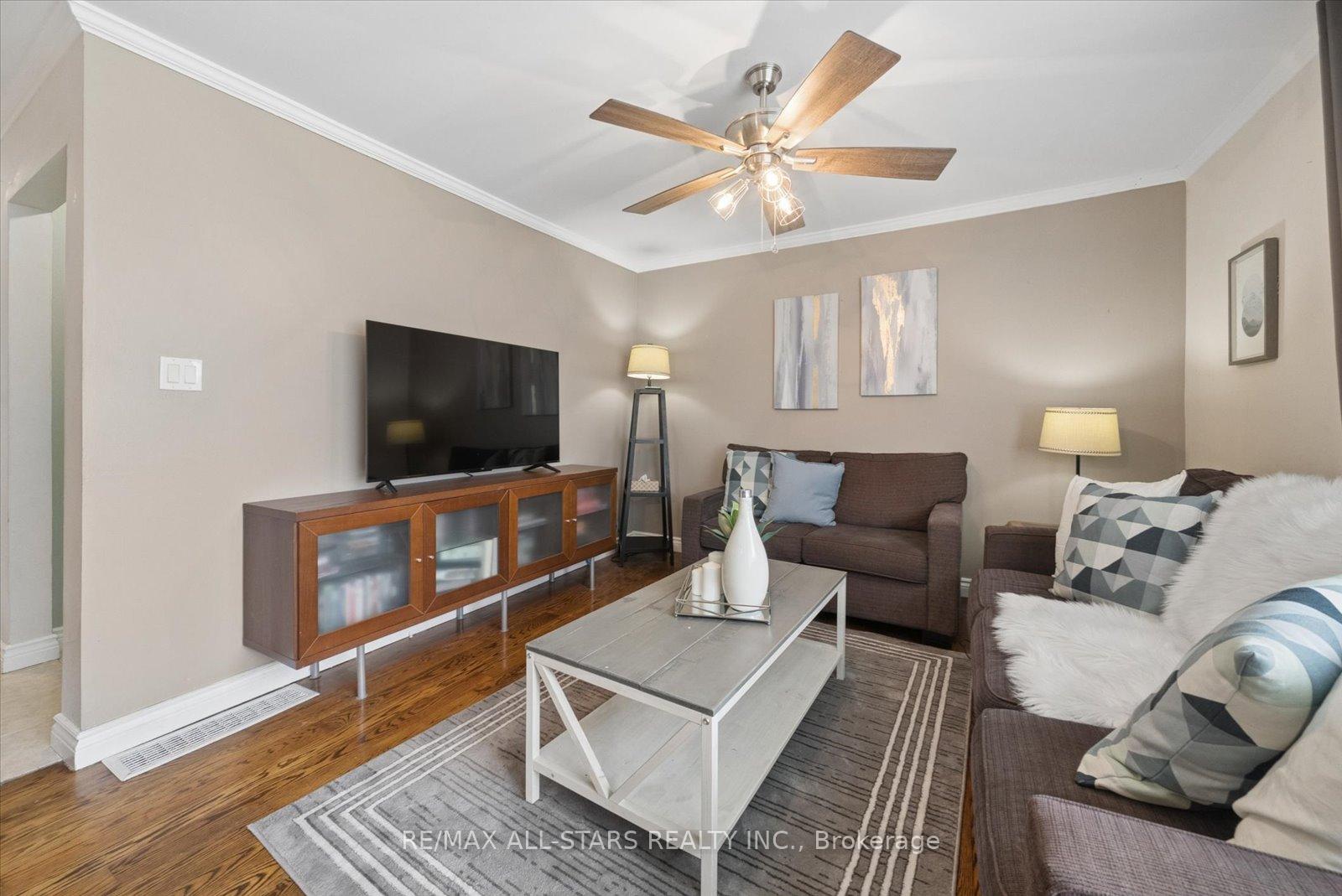 Photo 6 of 340 Walter Drive, Georgina, Keswick South — HOMEH
