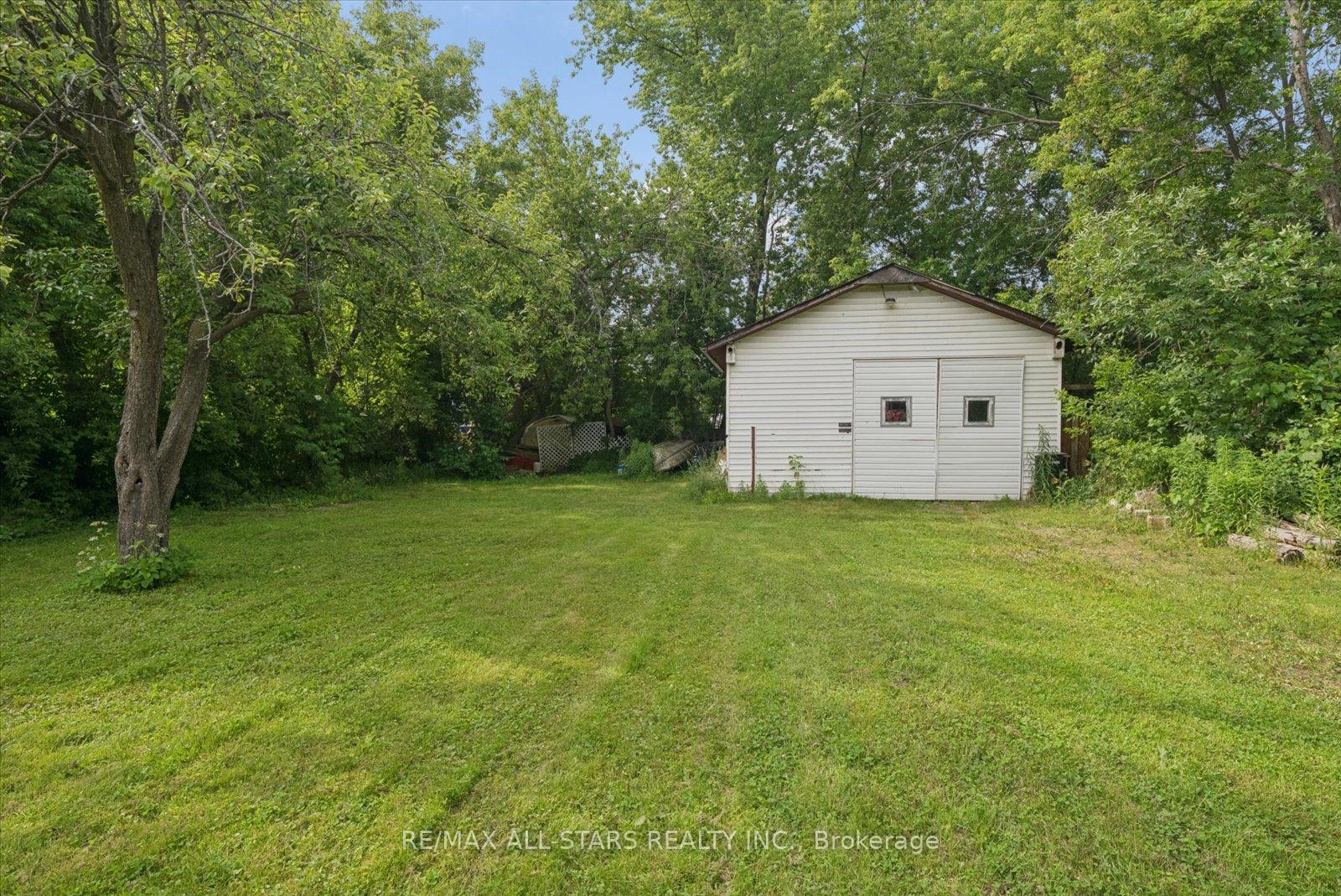 Photo 32 of 340 Walter Drive, Georgina, Keswick South — HOMEH