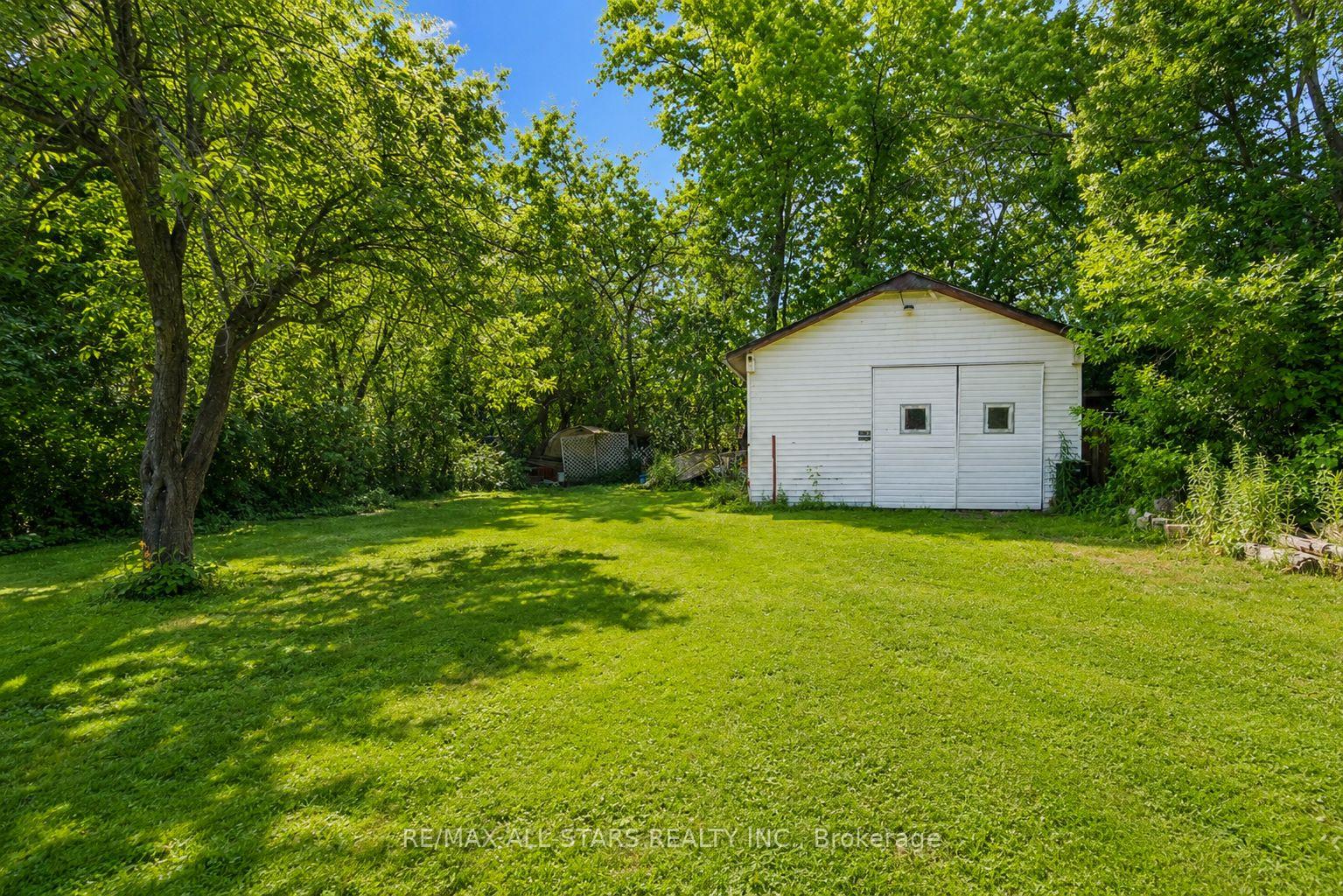 Photo 37 of 340 Walter Drive, Georgina, Keswick South — HOMEH